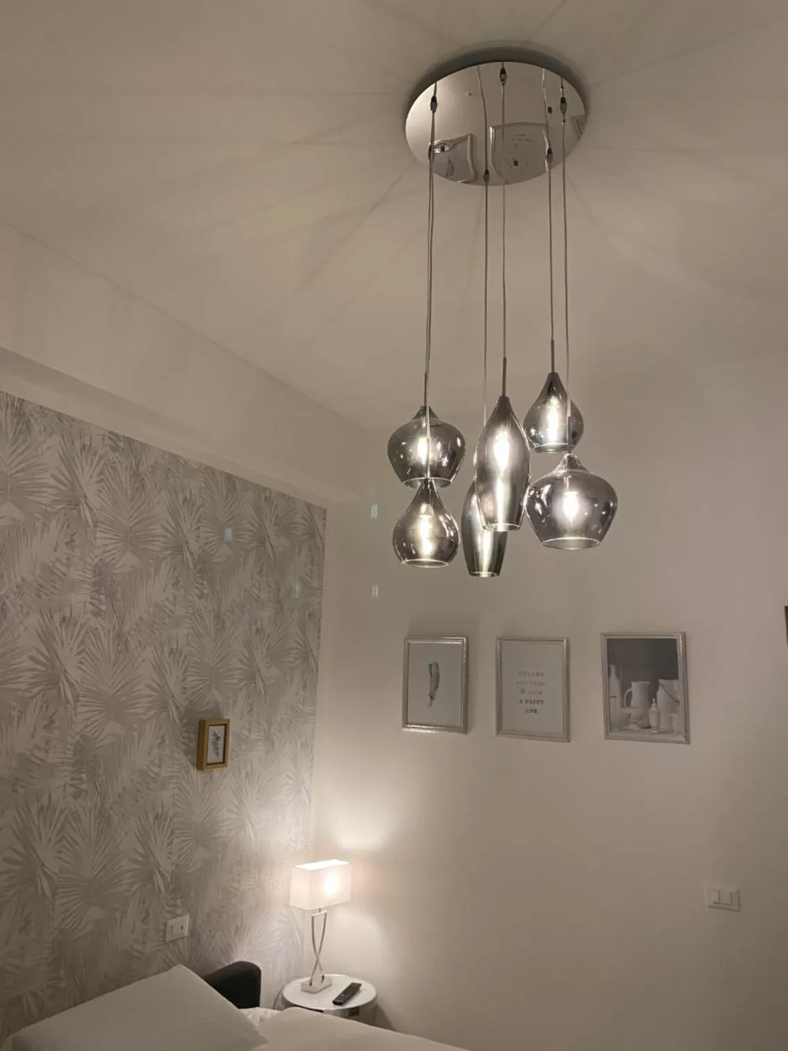 Decorative detail, Bed in Relais Roma Vaticano - METRO station Ottaviano