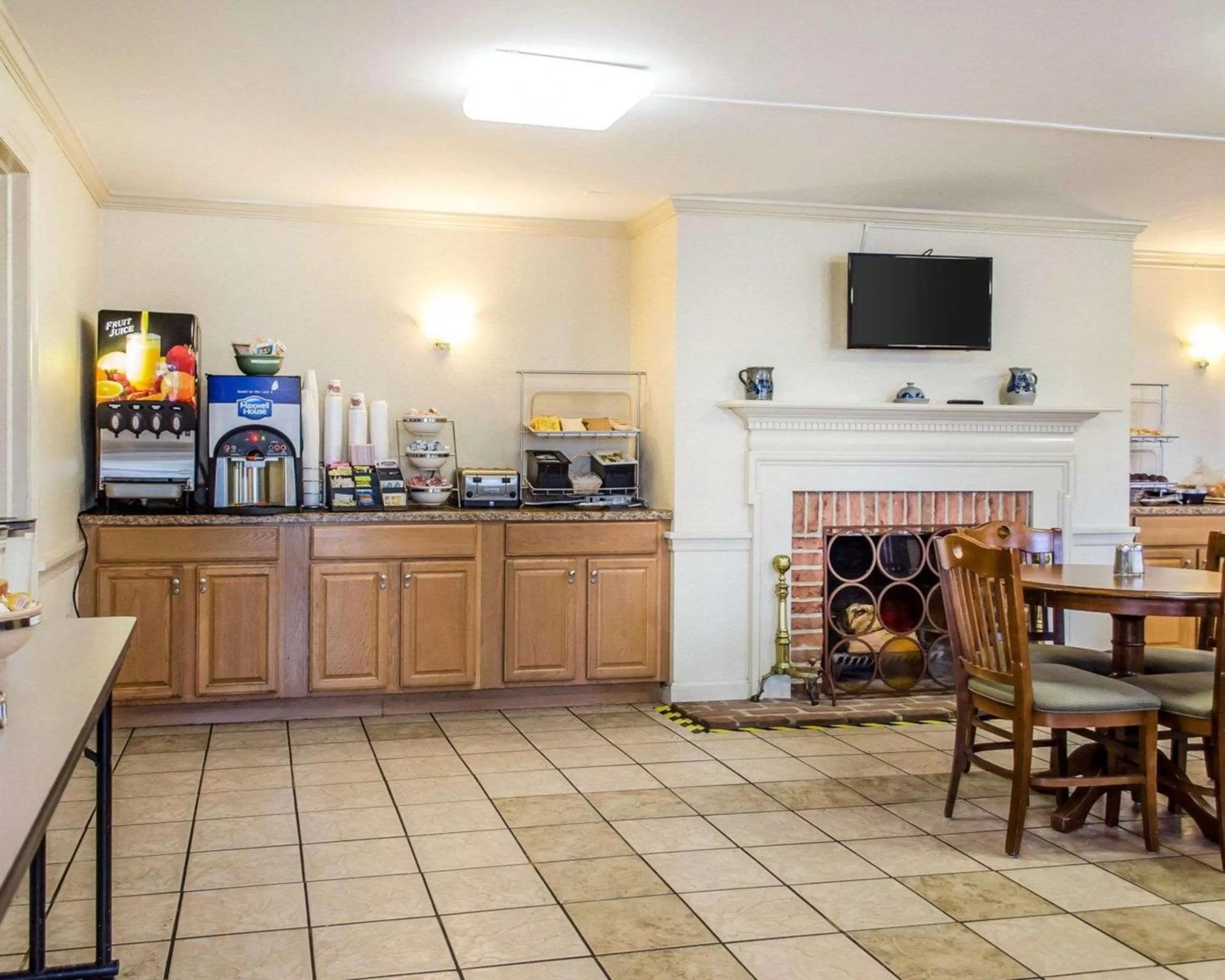 Restaurant/places to eat in Clarion Inn Strasburg - Lancaster