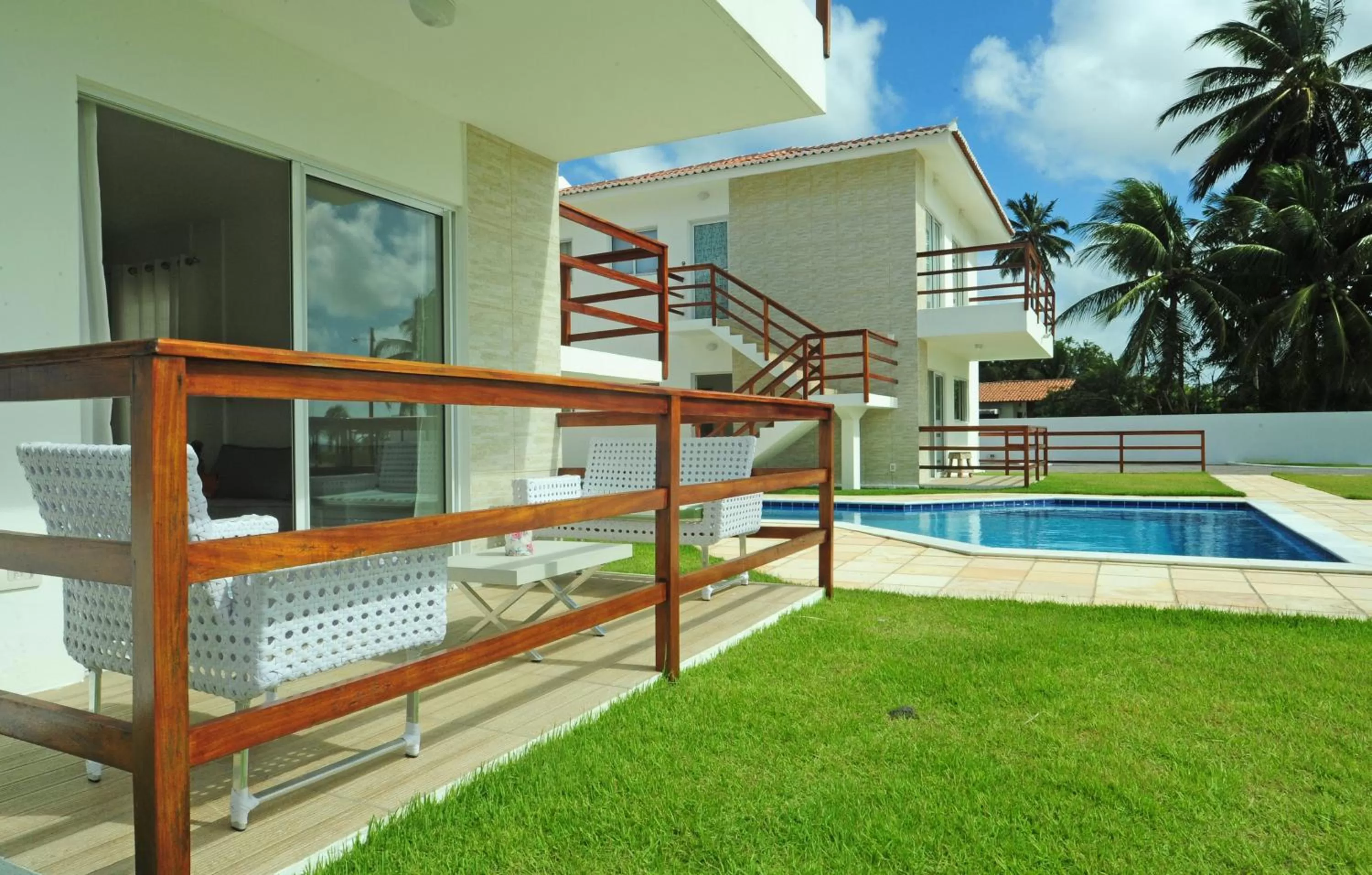 Balcony/Terrace, Swimming Pool in Manga Verde Beach Residence