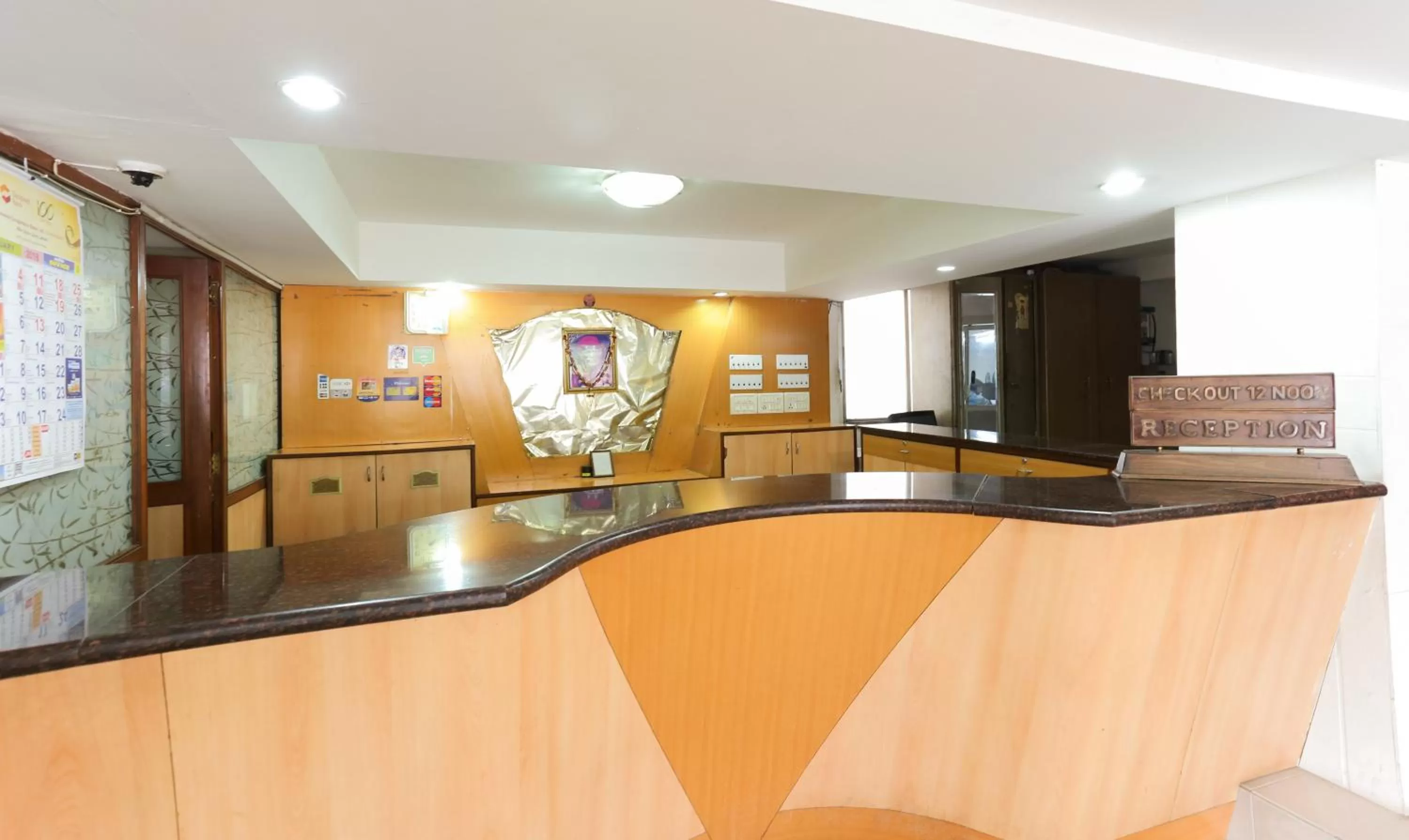 Lobby or reception in Itsy Hotels Hill View Ex