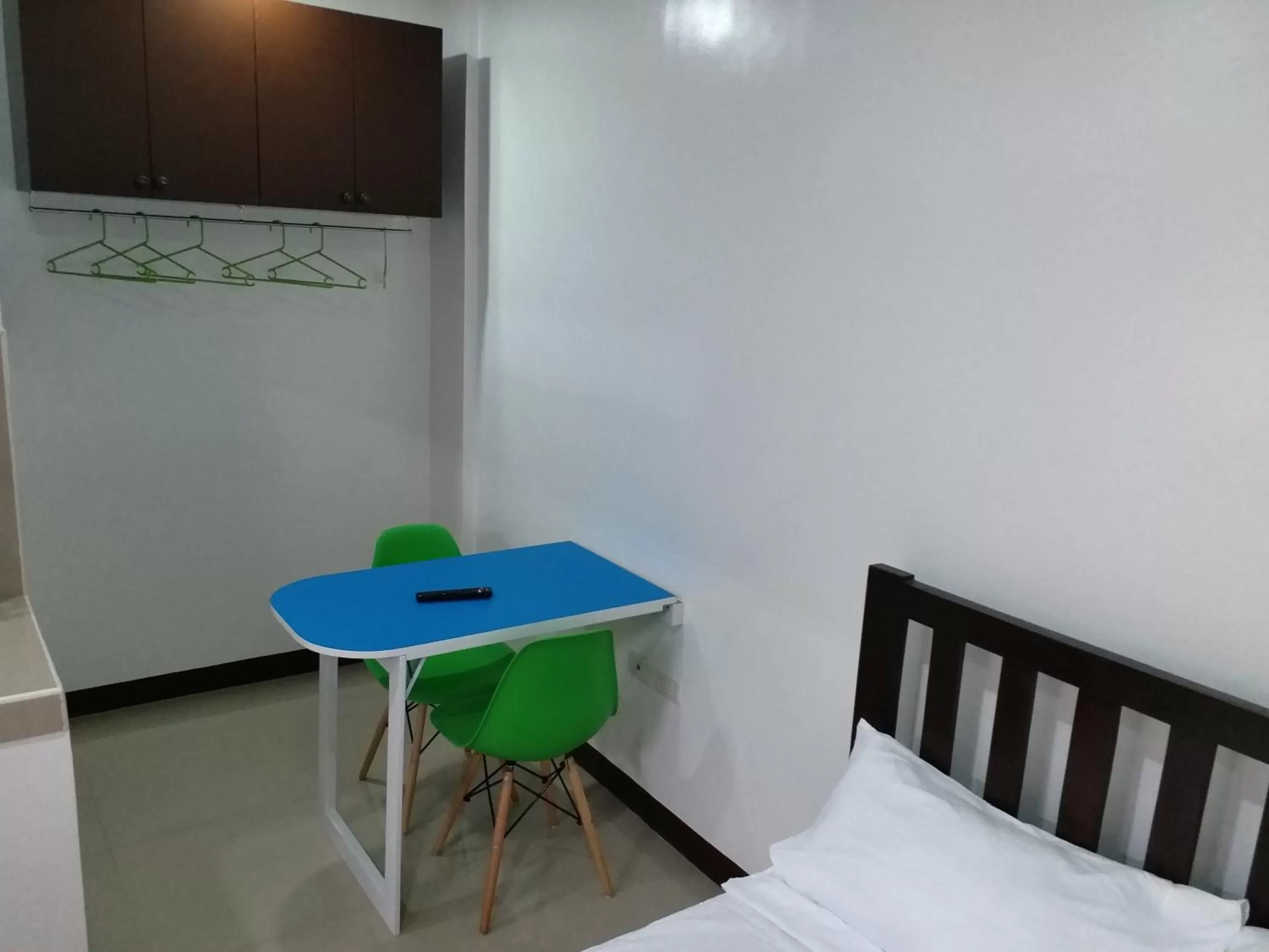 Bed in Clark-Pad Inn, Angeles City