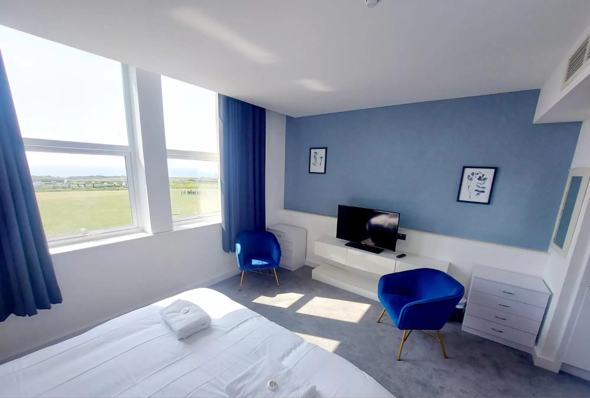 The New Admiralty Hotel Ltd