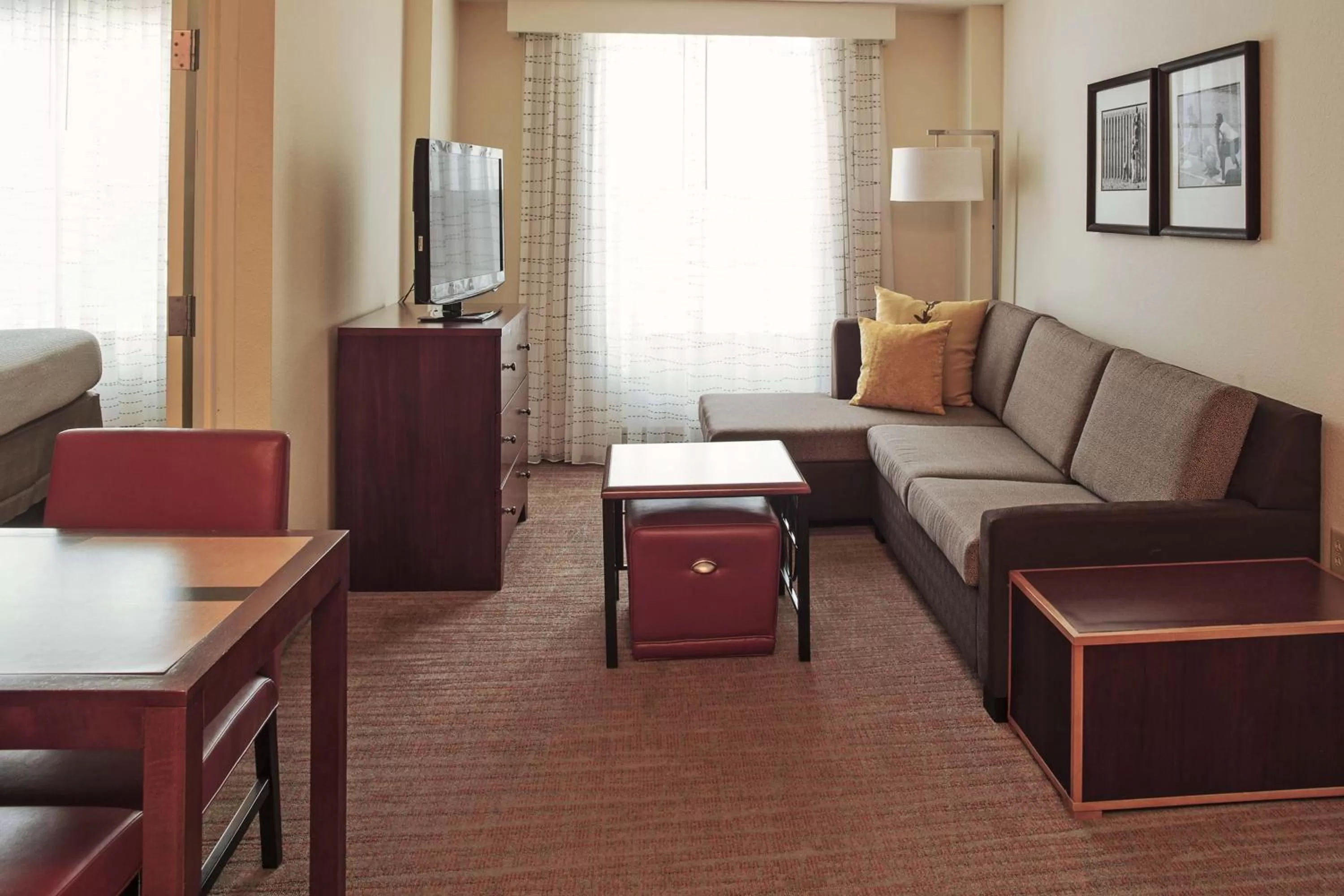 Living room in Residence Inn Aberdeen at Ripken Stadium