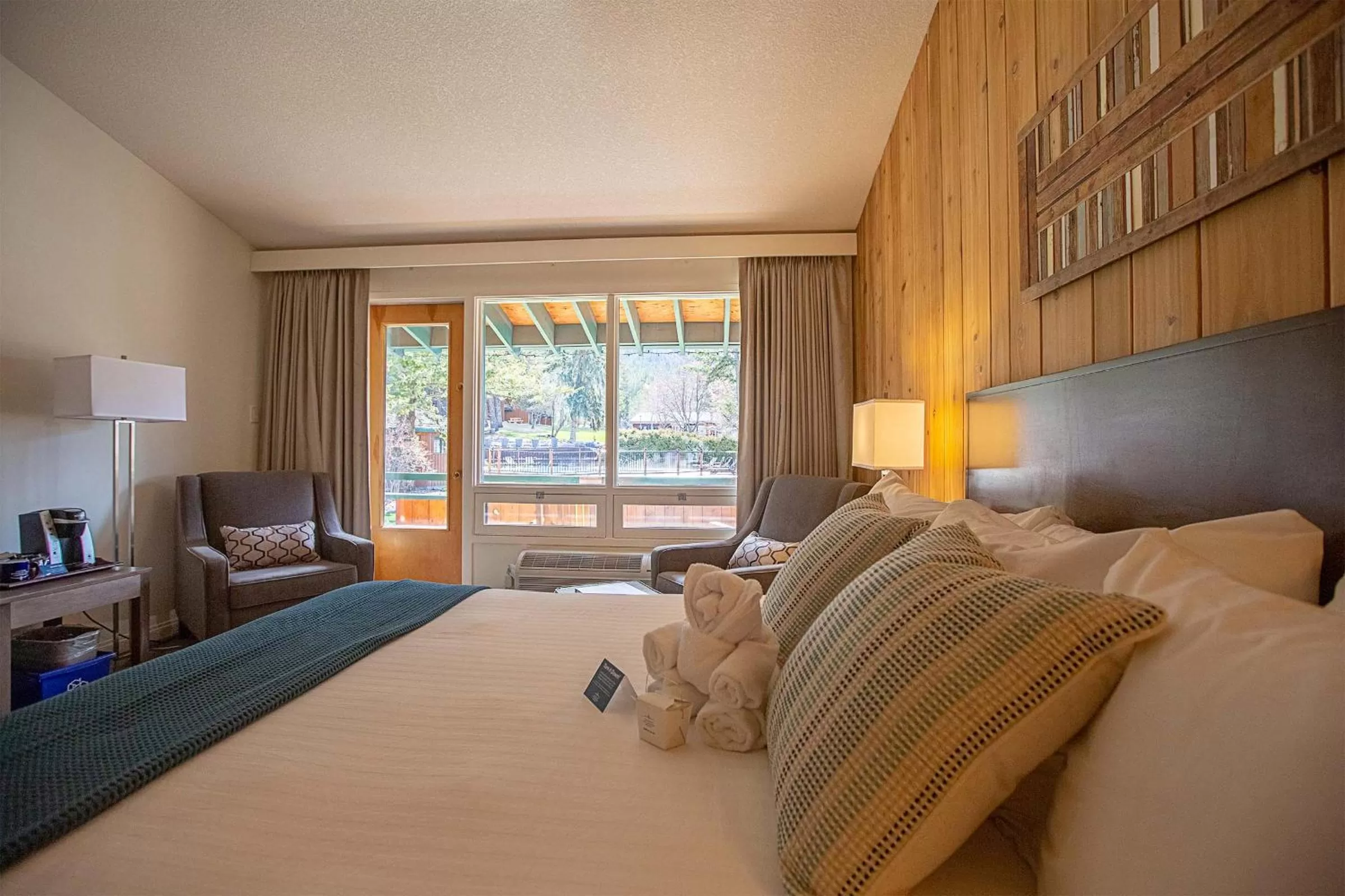 Bed in Fairmont Hot Springs Resort