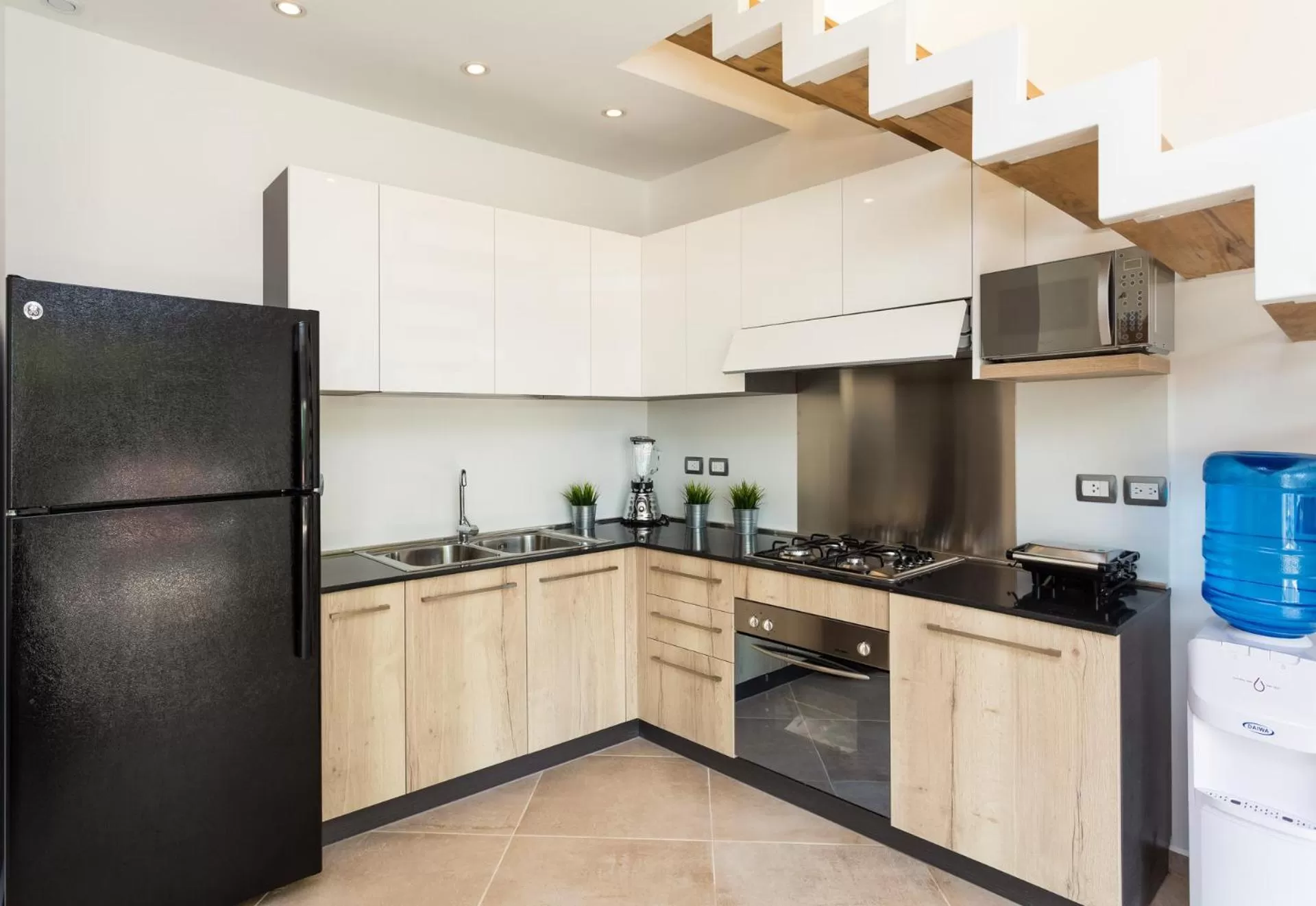 Kitchen or kitchenette, Kitchen/Kitchenette in Louisa Aparthotel