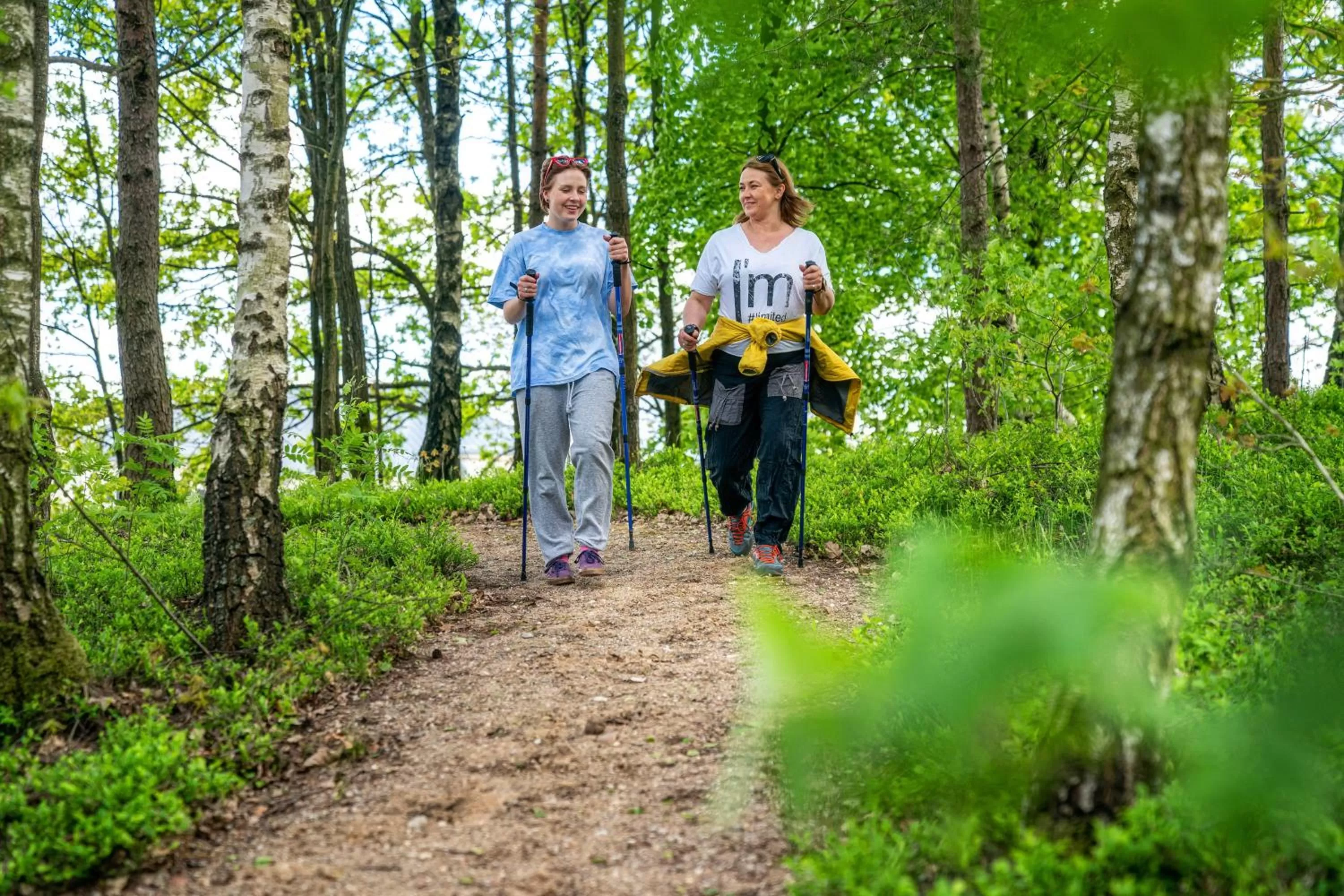 People in Hotel Kiston