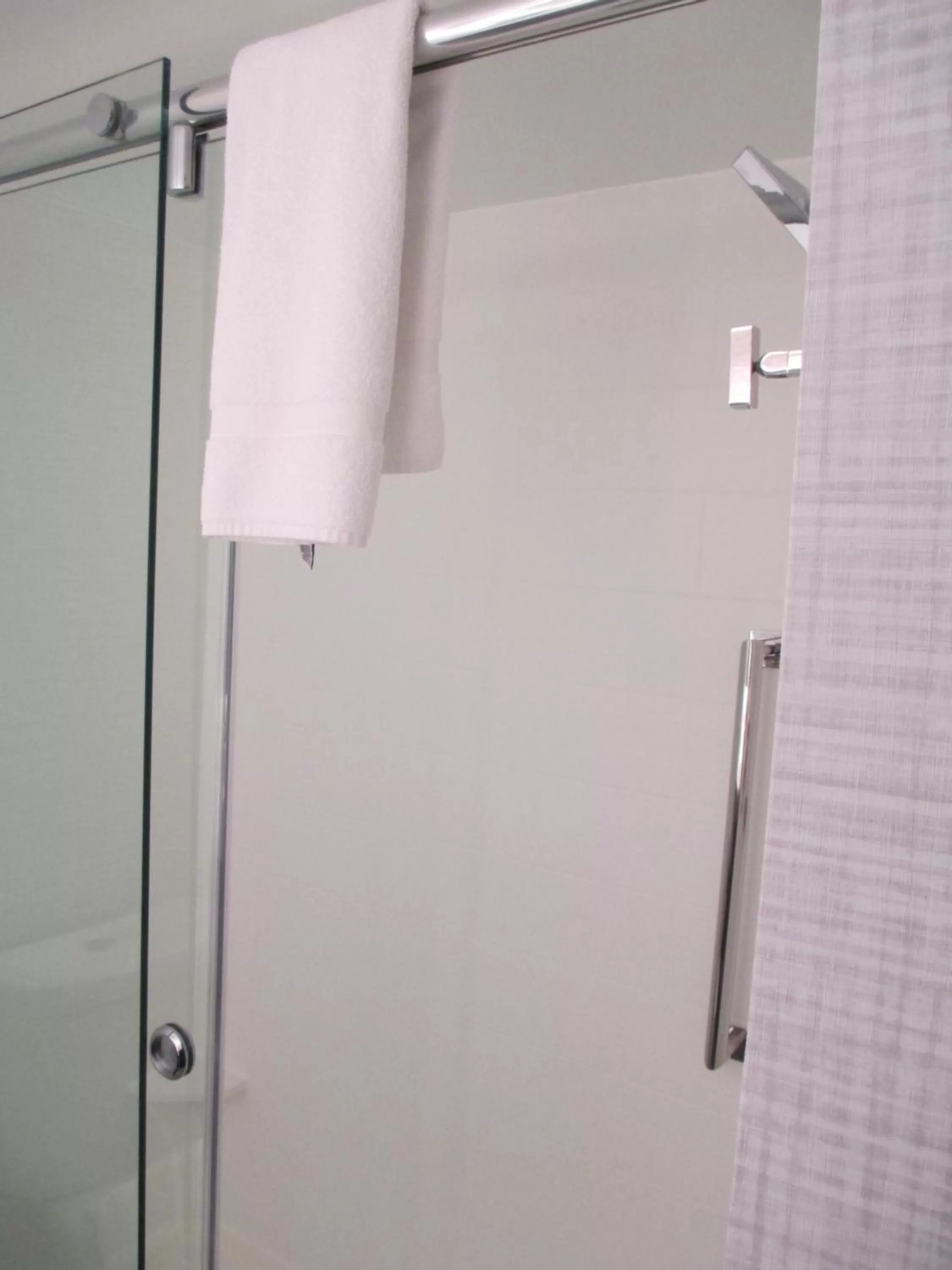 Bathroom in Holiday Inn Huntsville - Research Park by IHG