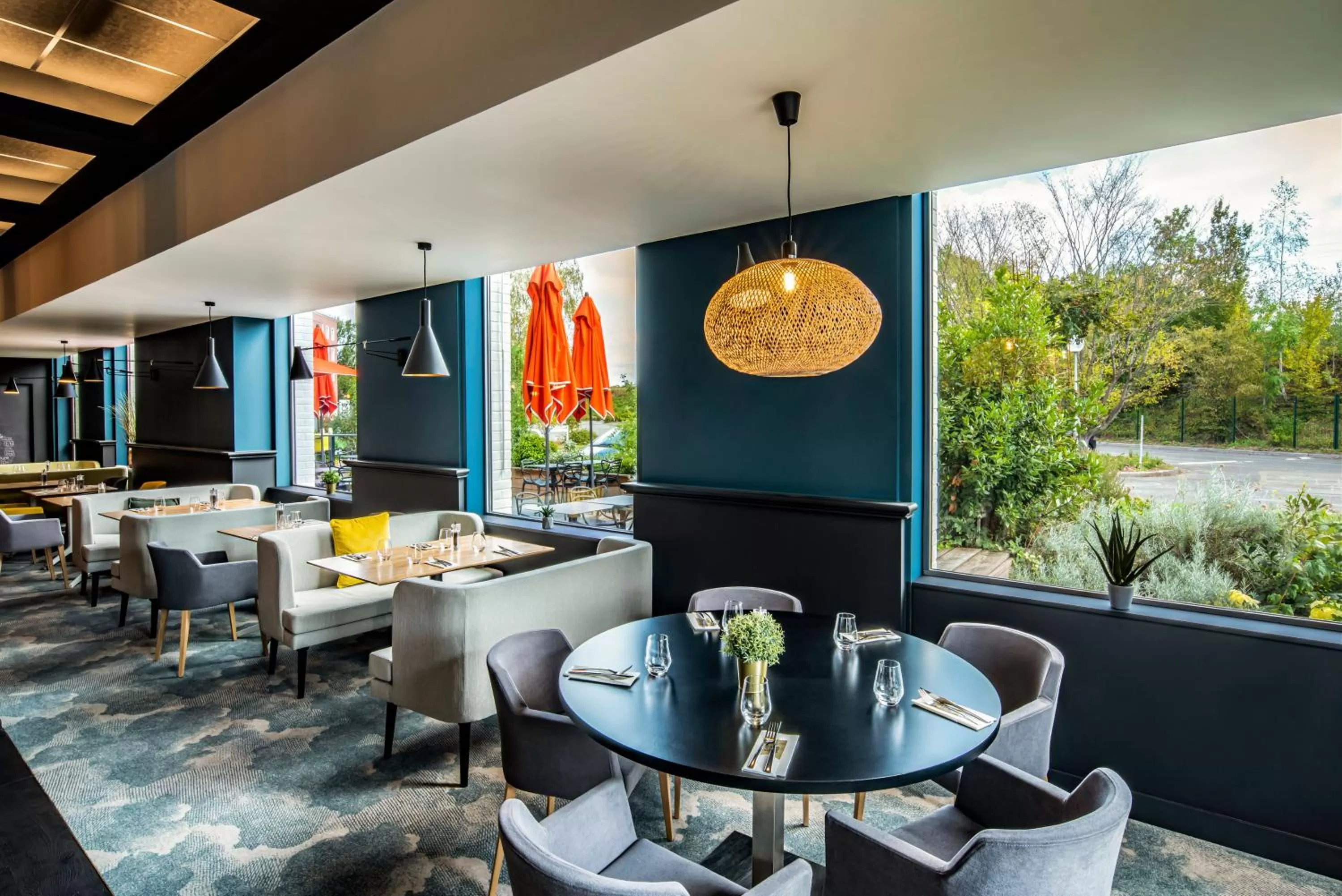 Restaurant/places to eat in Mercure Lille Marcq en Baroeul