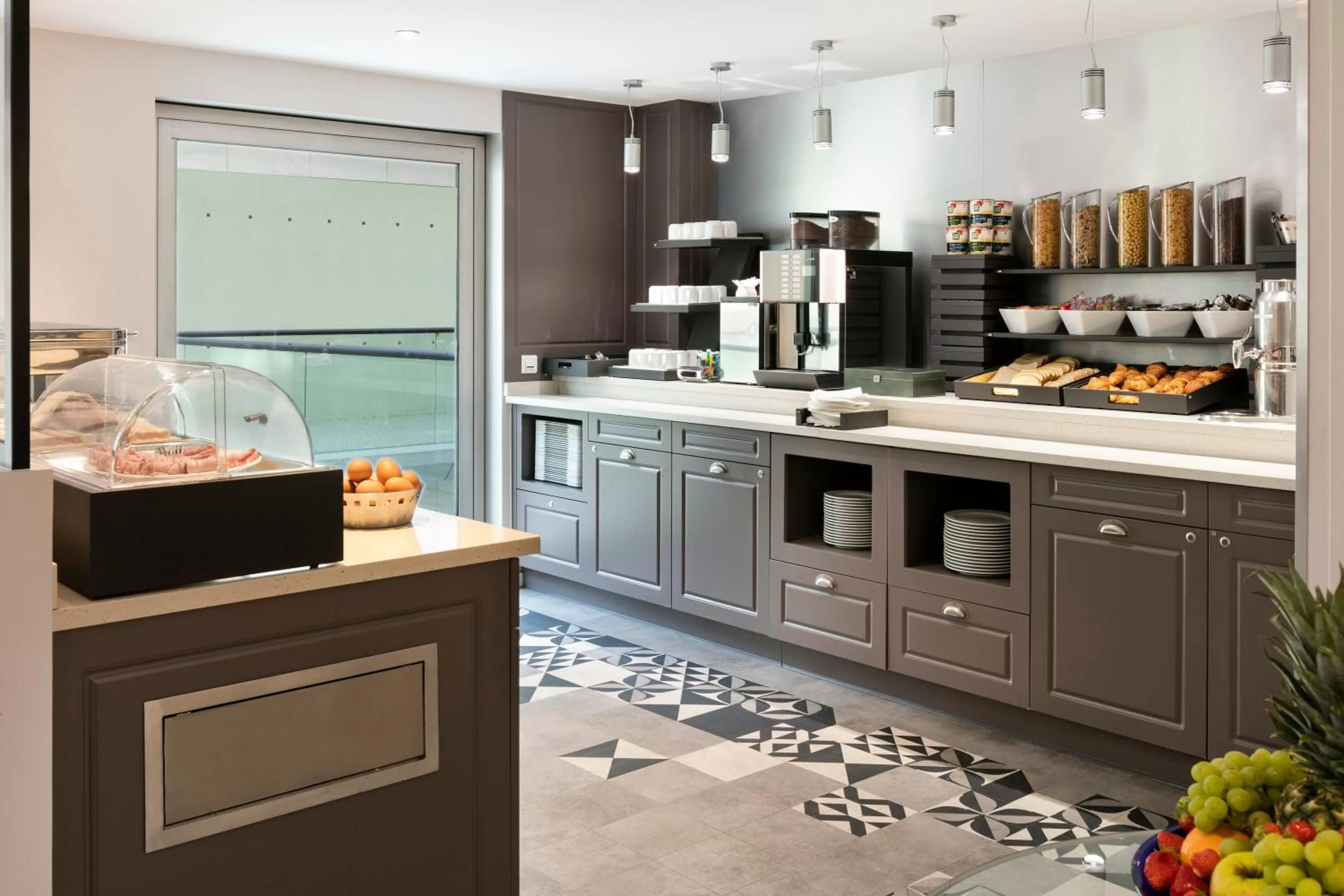 Breakfast in Citadines Place d'Italie Paris