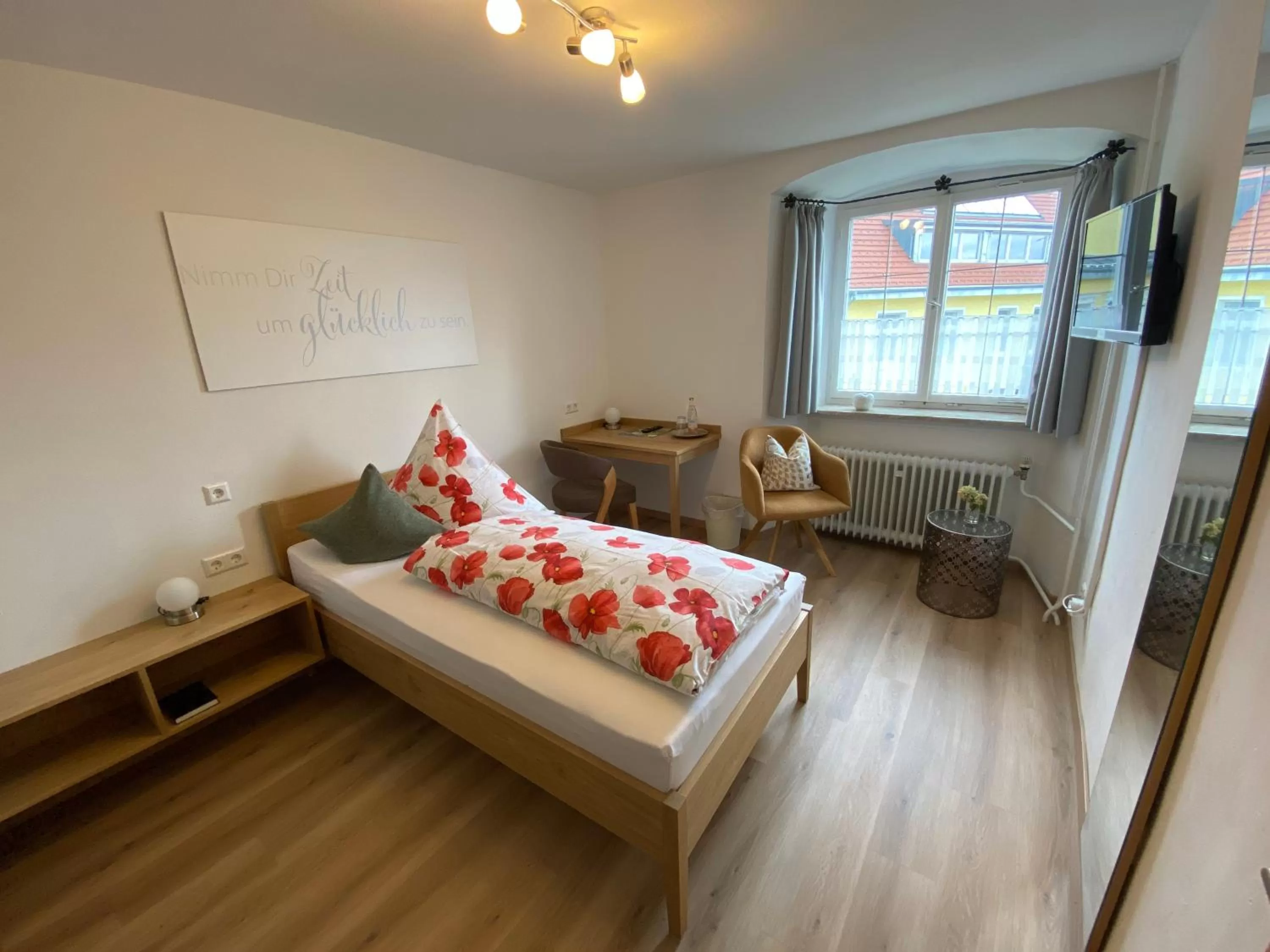 Bed in Gasthof - Pension - Adler