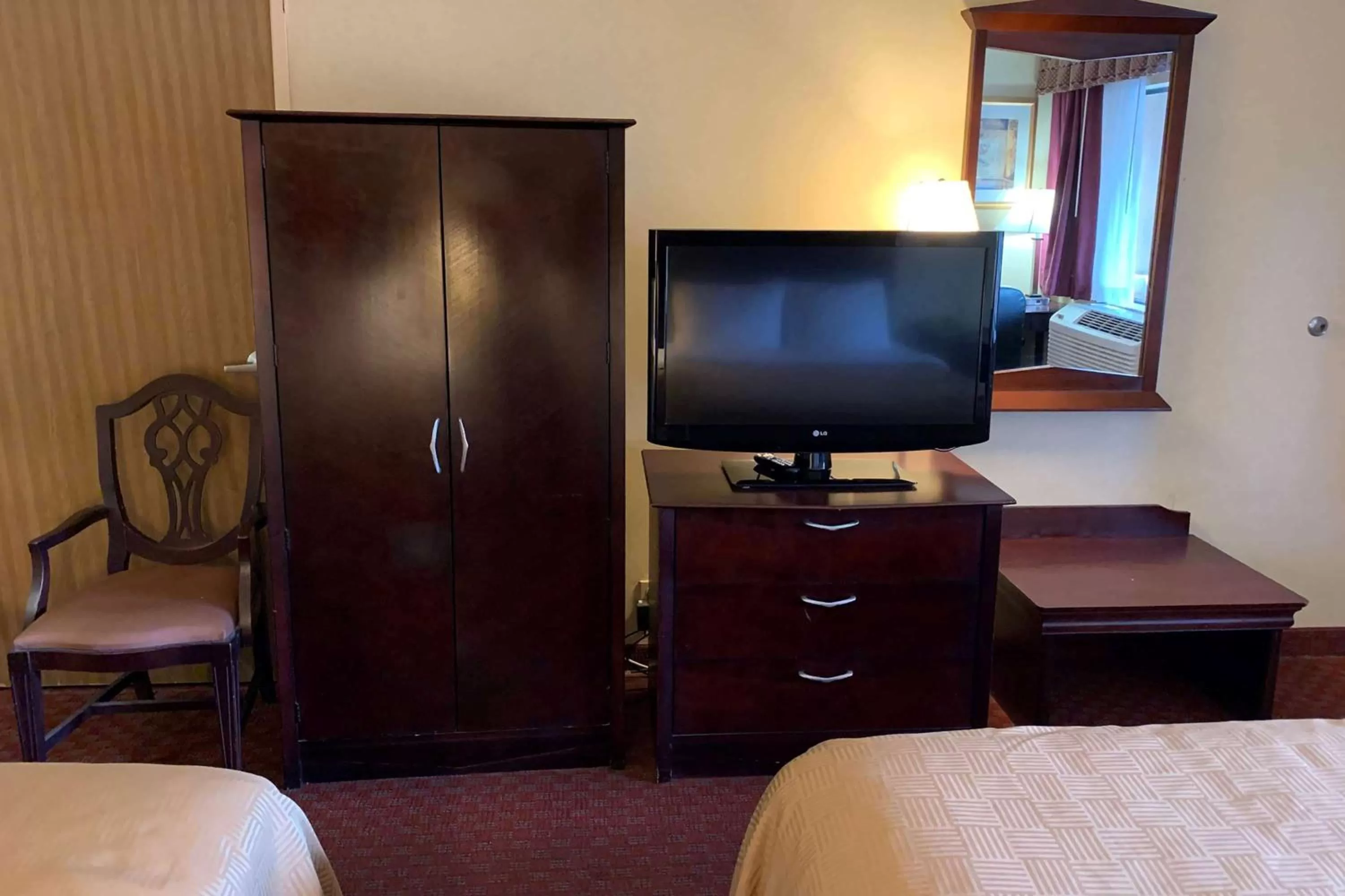 Photo of the whole room in Days Inn by Wyndham Blythe