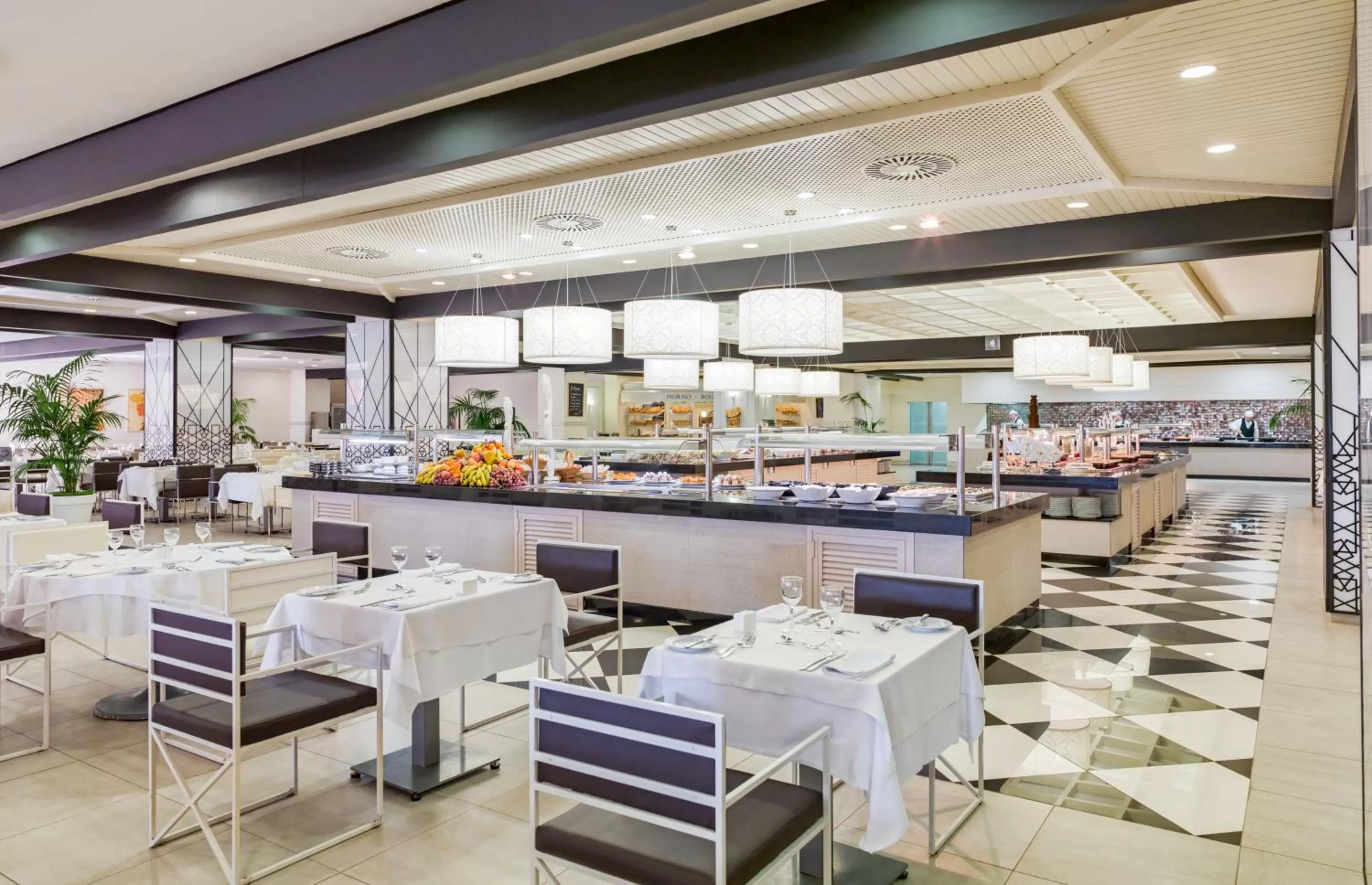 Restaurant/places to eat in H10 Costa Adeje Palace