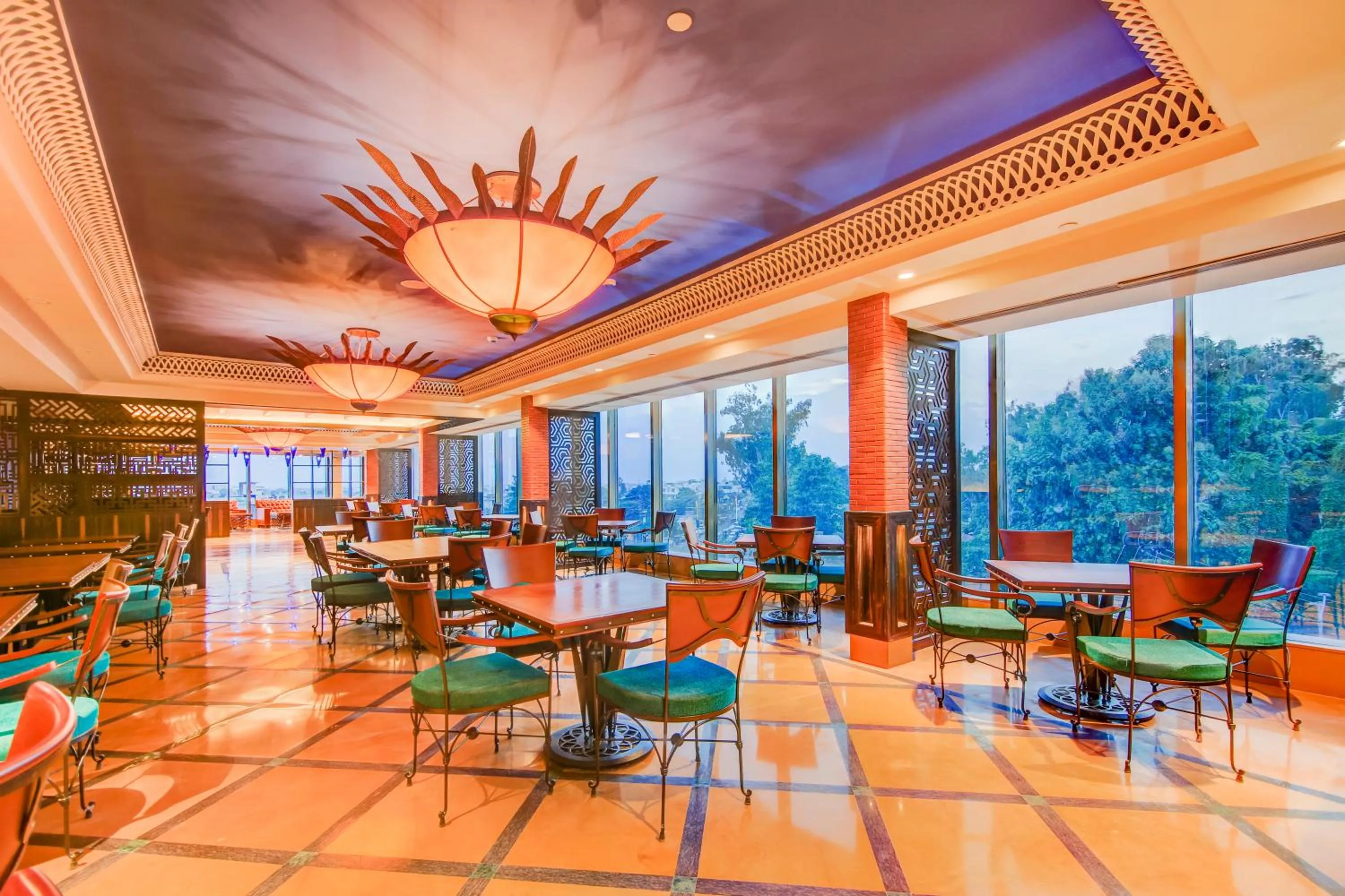 Restaurant/places to eat in Radisson Blu Gorakhpur