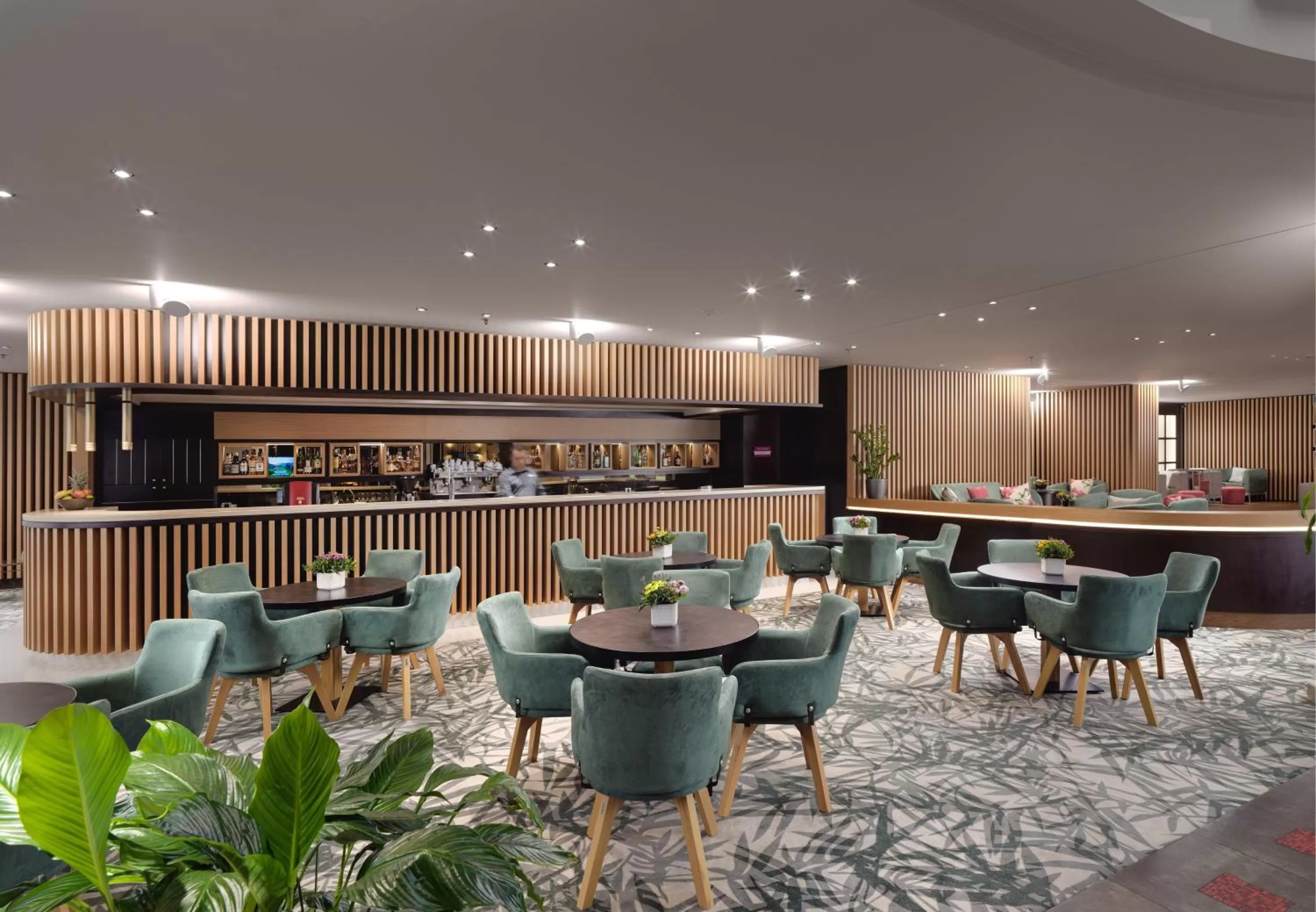 Lounge or bar in Crowne Plaza Athens City Centre by IHG
