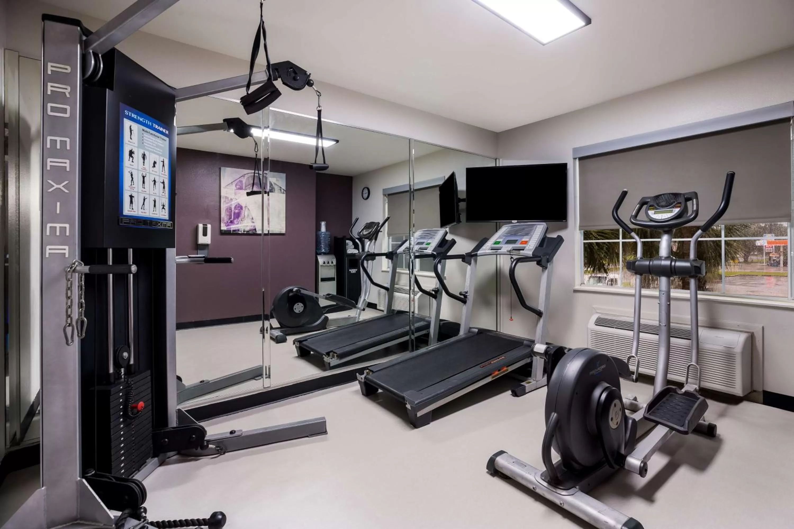 Fitness centre/facilities in Best Western Morgan City Inn