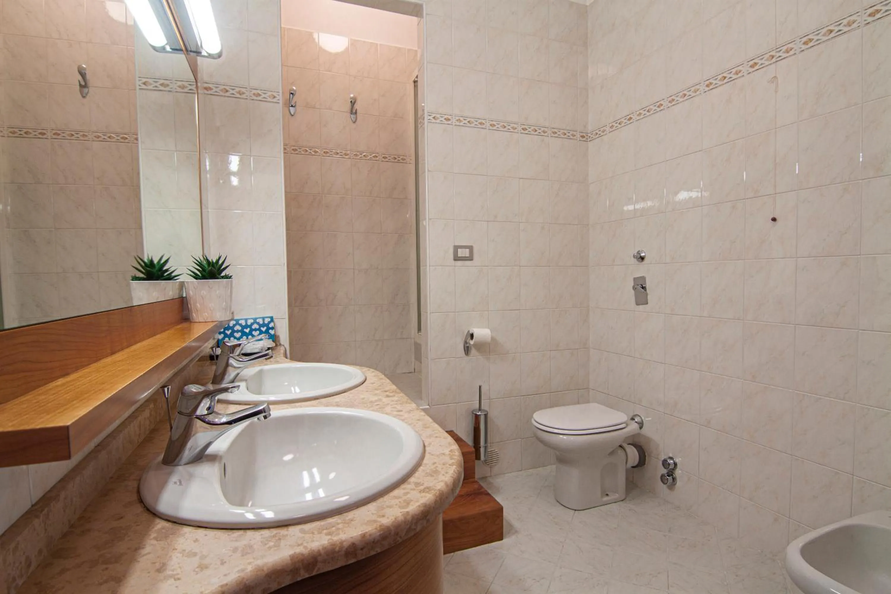 Bathroom in Hotel Dei Fiori