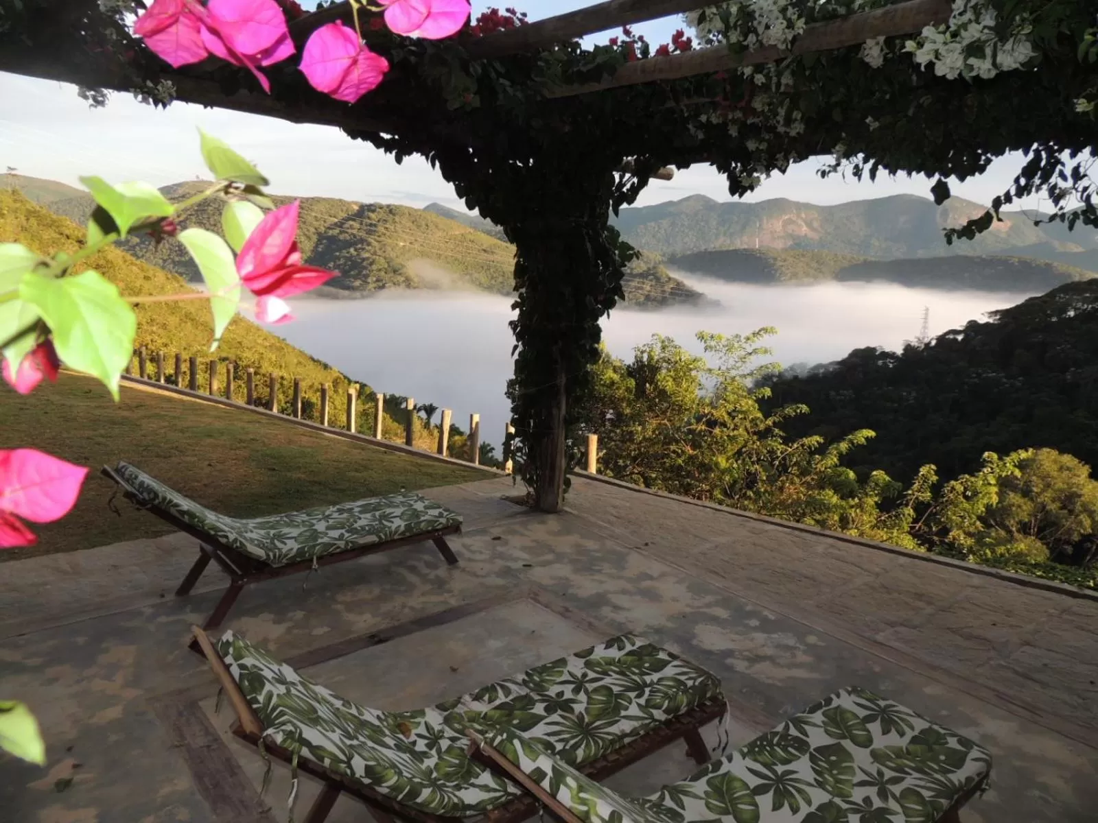 Garden in Pousada R.N.C. Nosso Paraíso