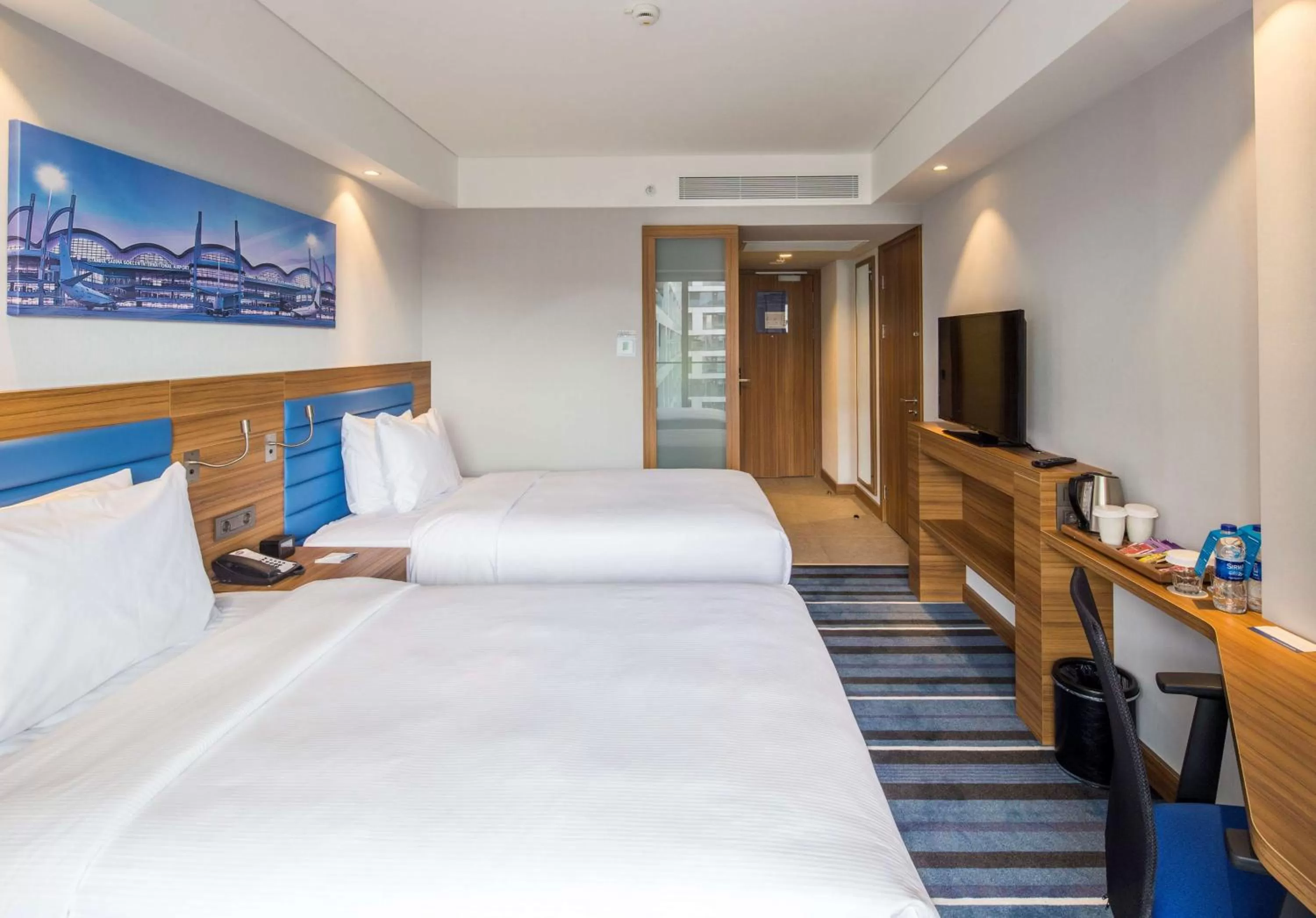 Bed in Hampton by Hilton Istanbul Kurtkoy