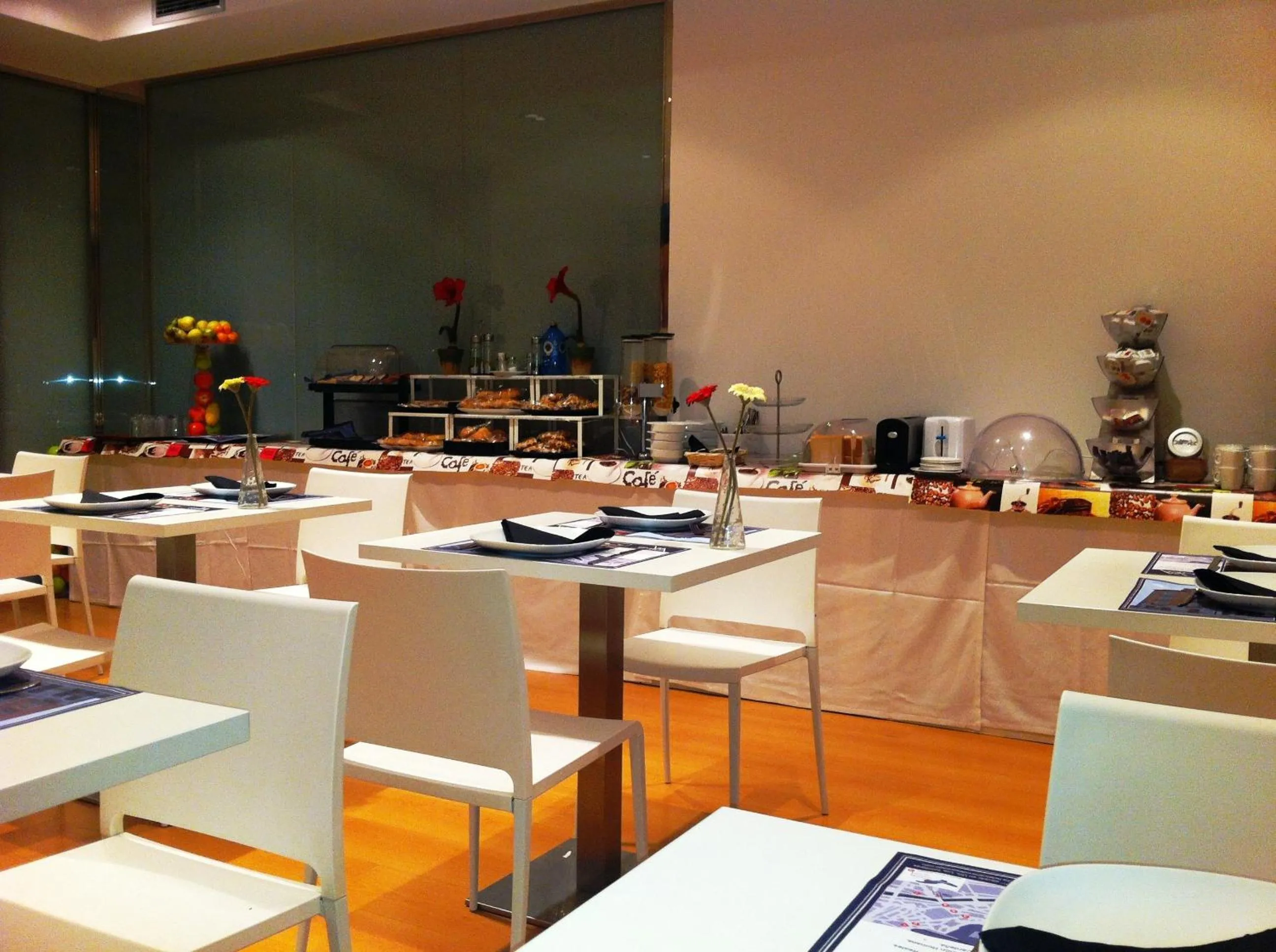 Restaurant/places to eat in Hotel Vía Gótica