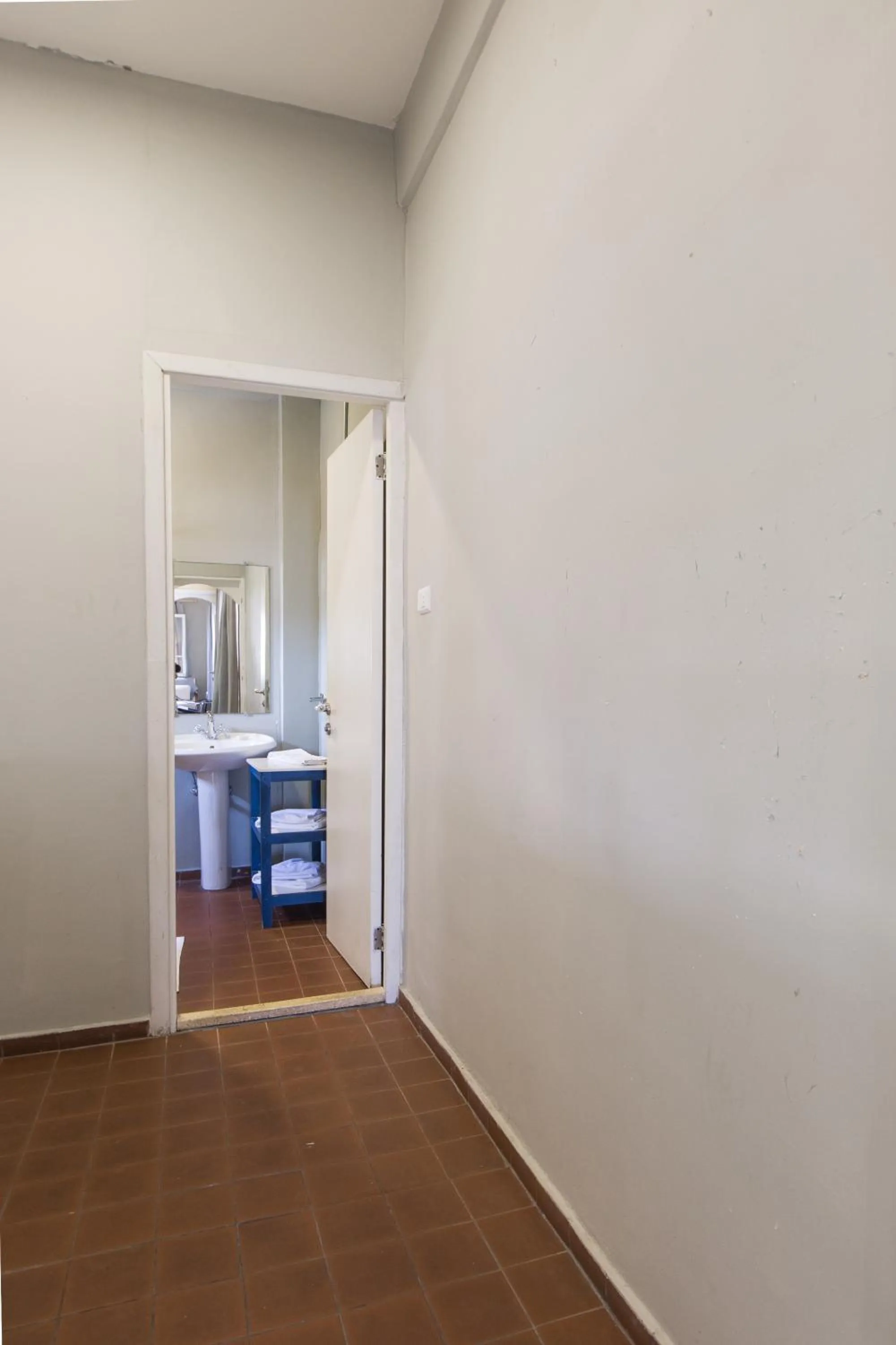 The Grand Meshmosh Hotel