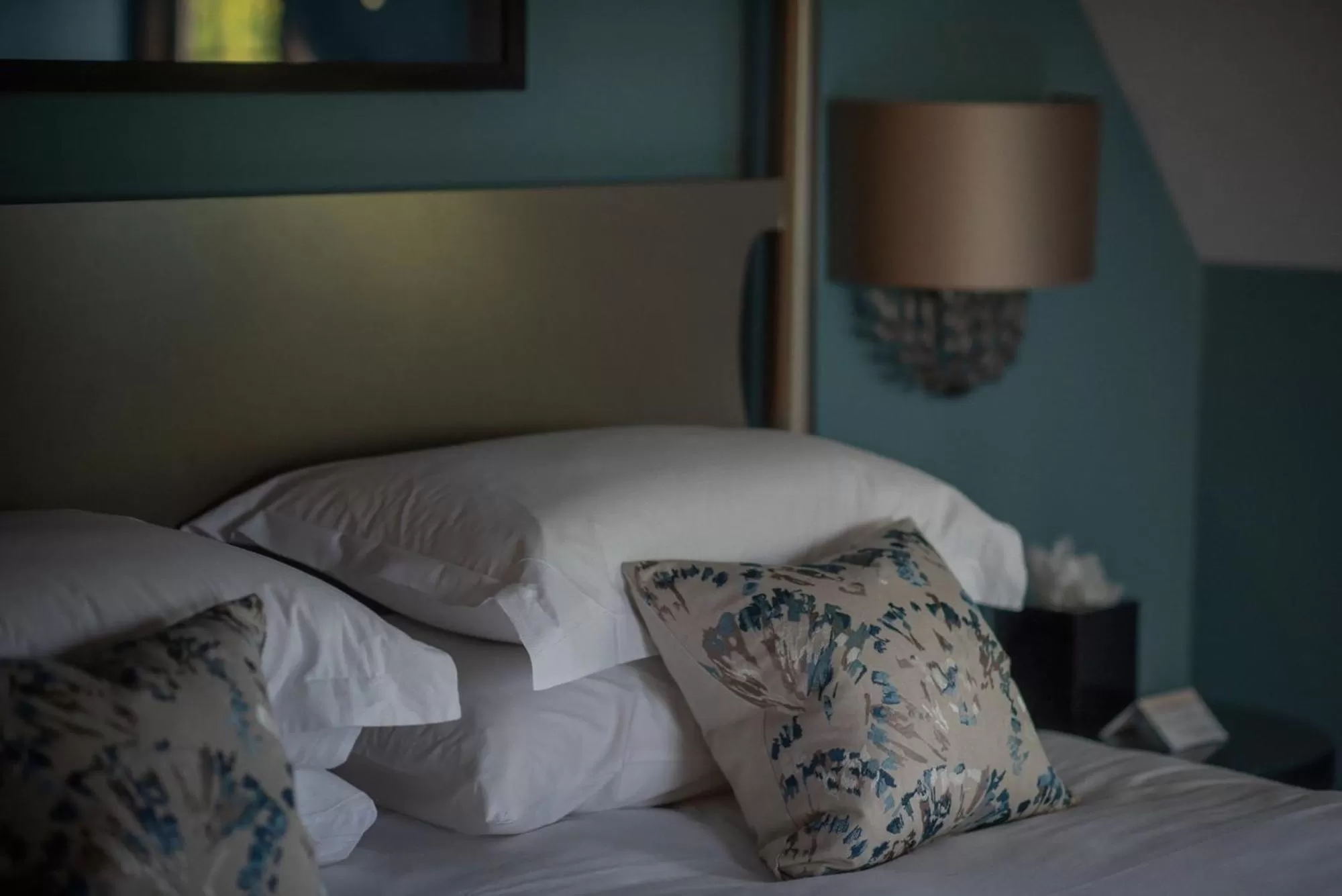 Bedroom, Bed in Hogarths Stone Manor