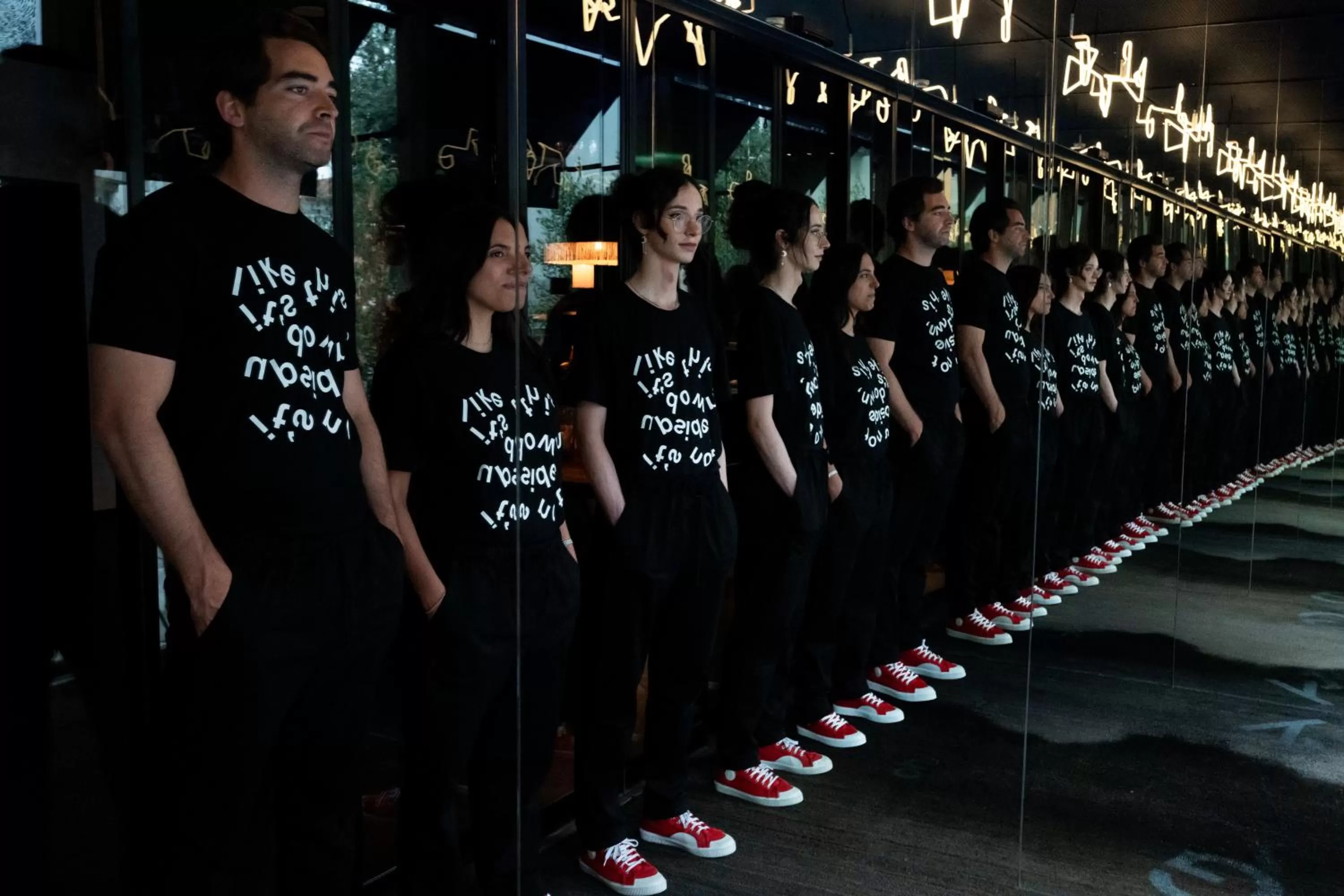 Staff in chic&basic Gravity