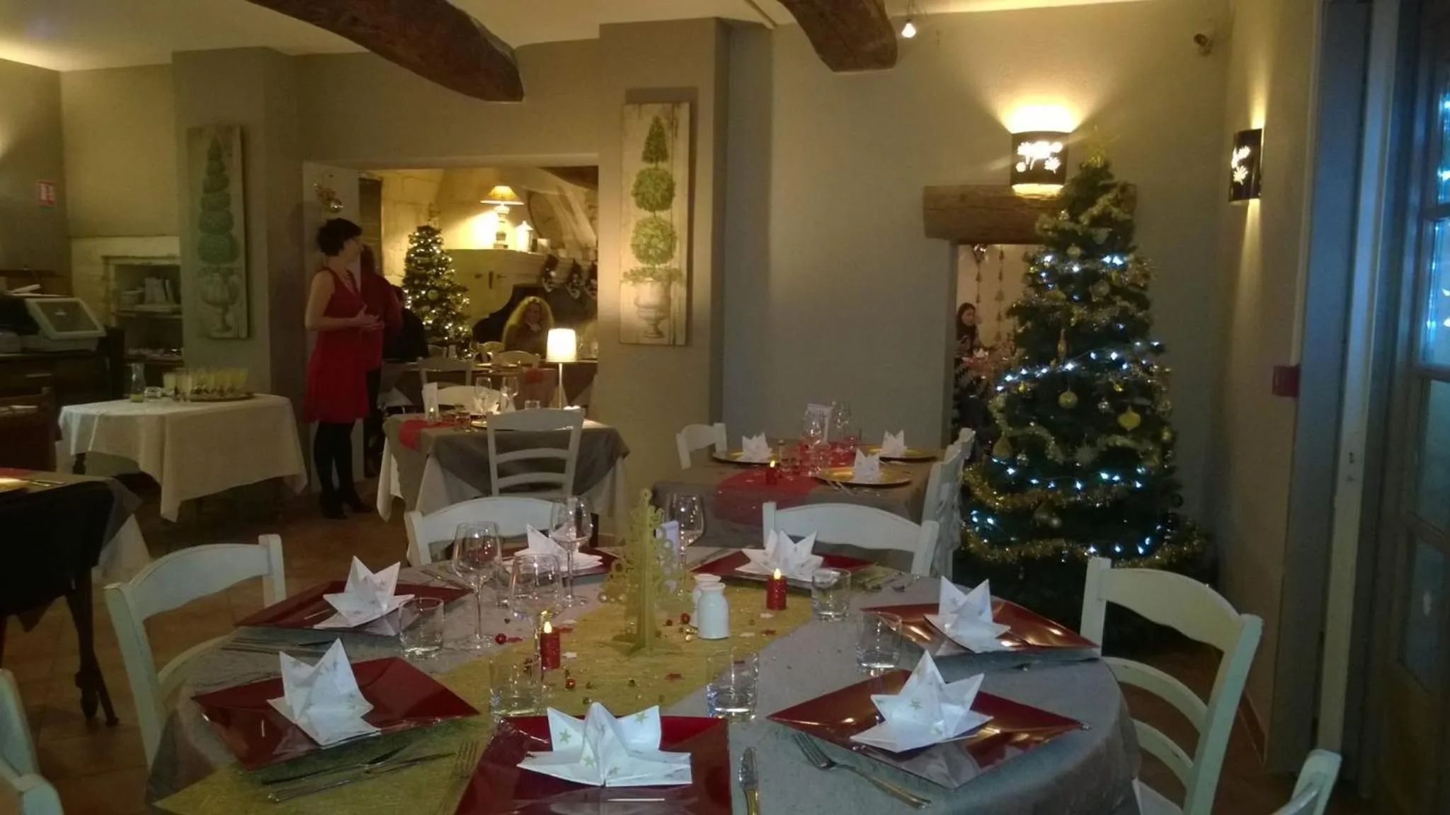 Restaurant/places to eat in Logis Hotel la Ferme