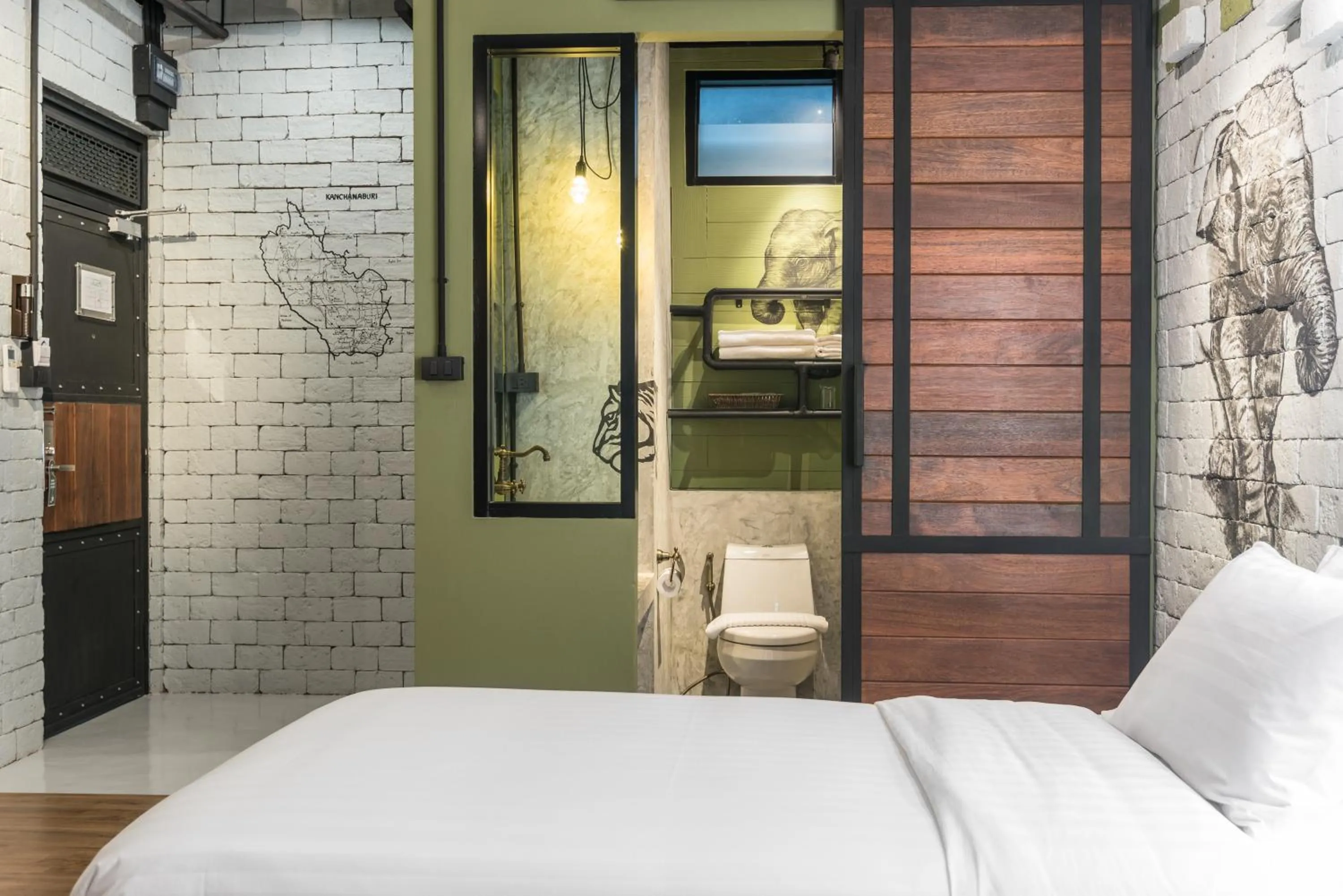 Bed in Sea Crest by Jomtien