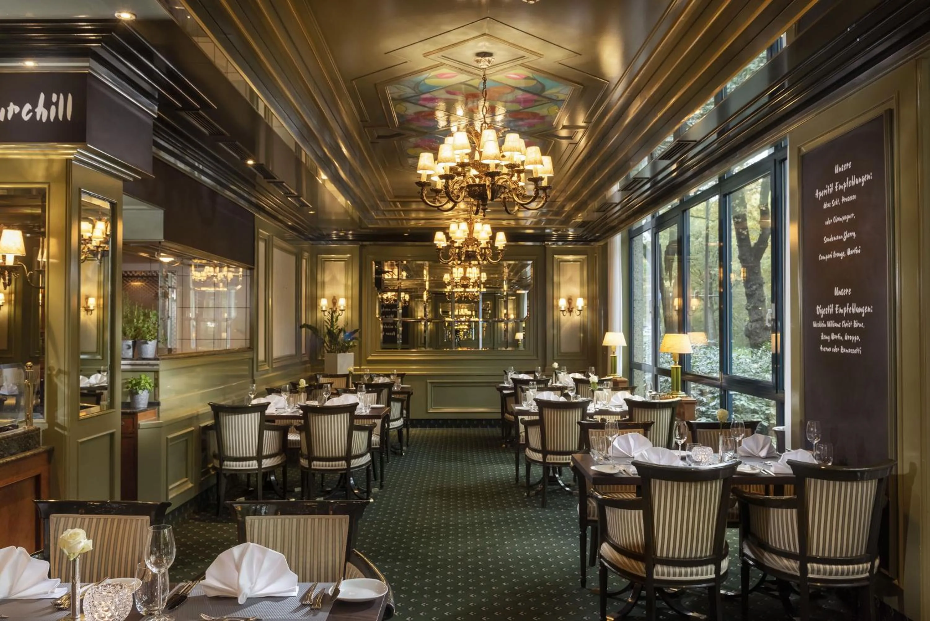 Restaurant/places to eat in Maritim Hotel Bremen