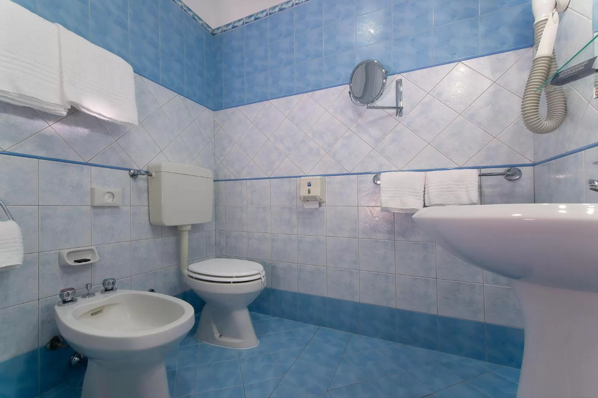 Bathroom in CDH Hotel Modena