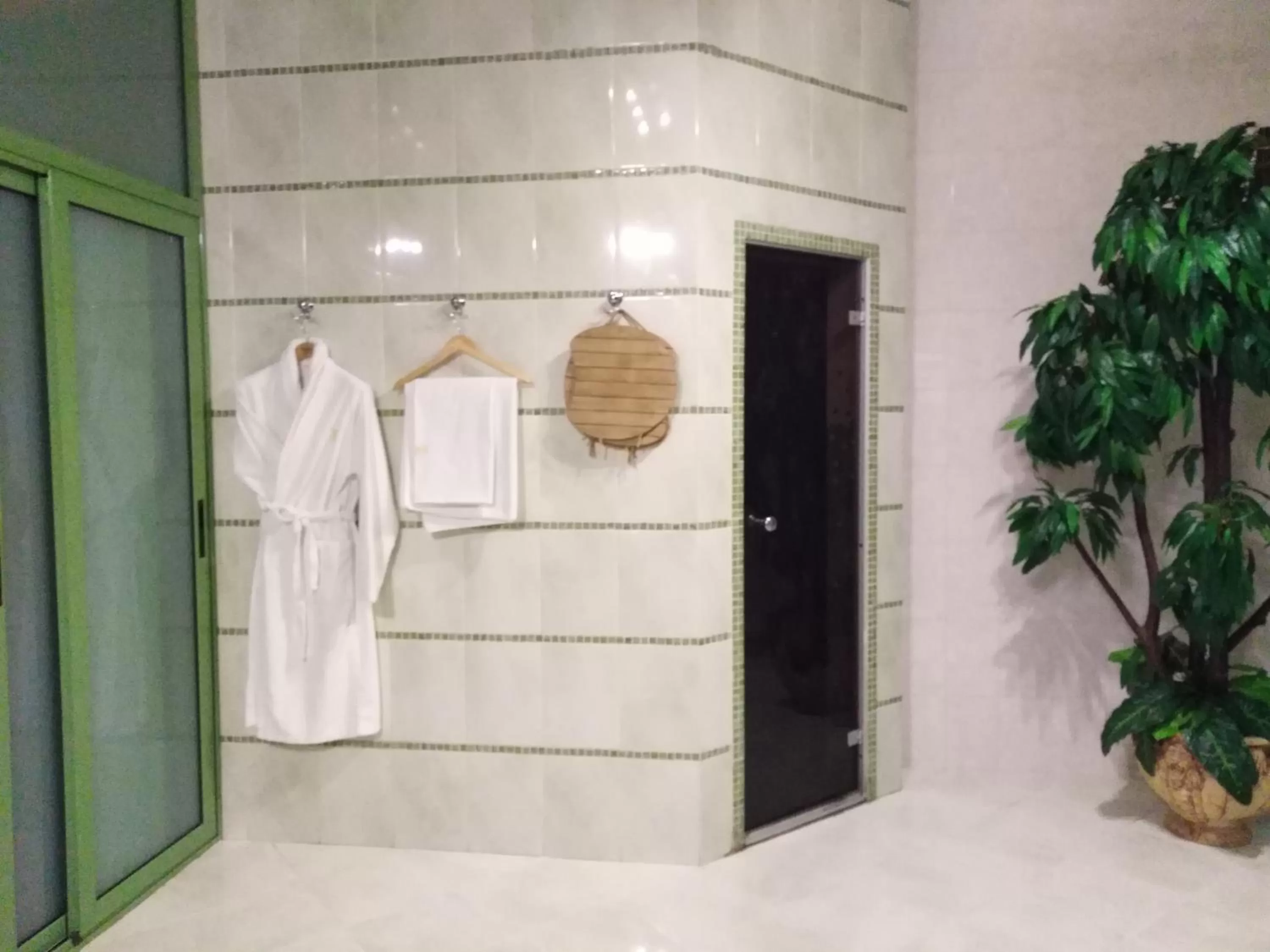 Steam room in Kamelot