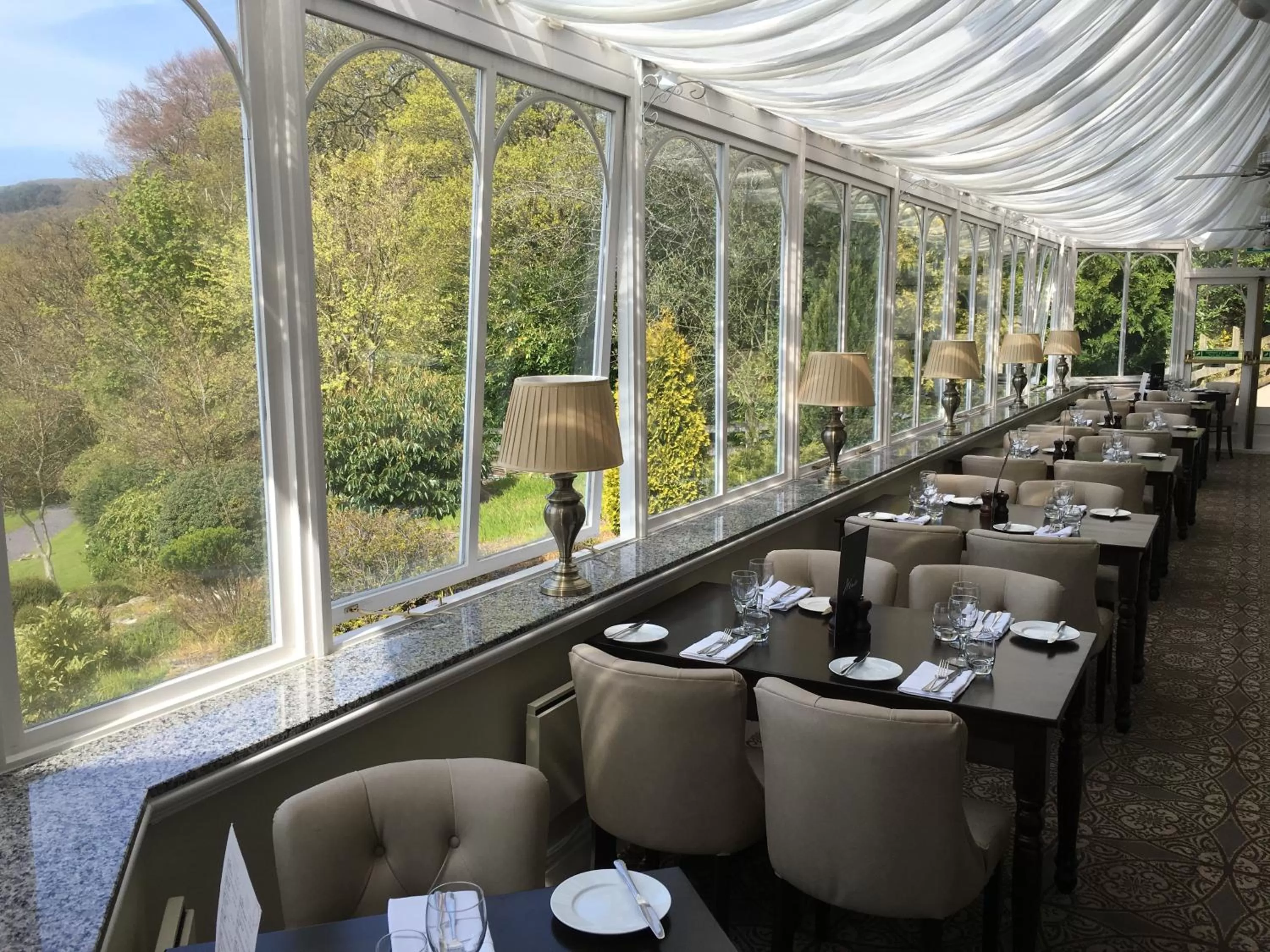 Restaurant/places to eat in Royal Victoria Hotel Snowdonia
