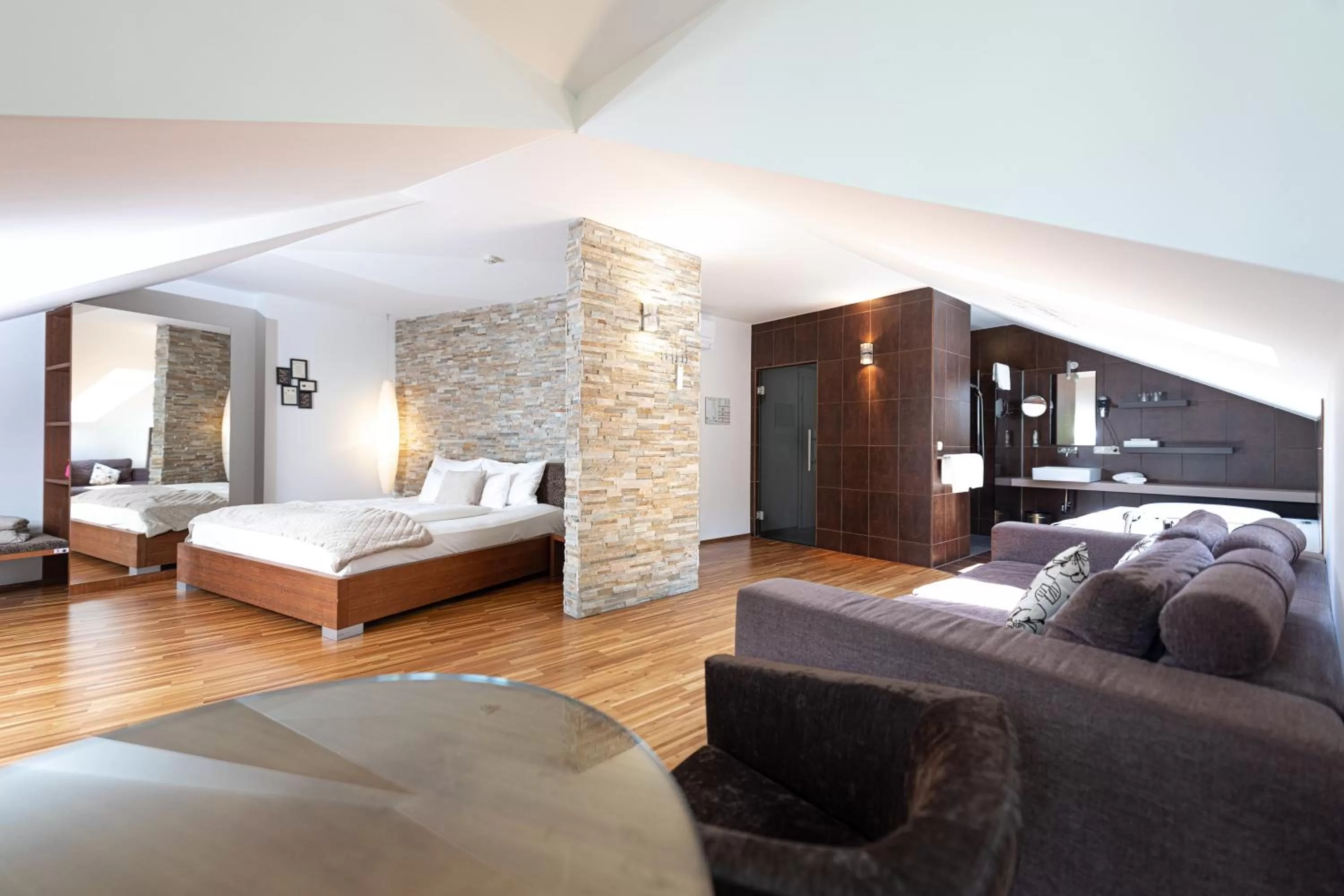 Photo of the whole room, Seating Area in Hotel Schlafgut