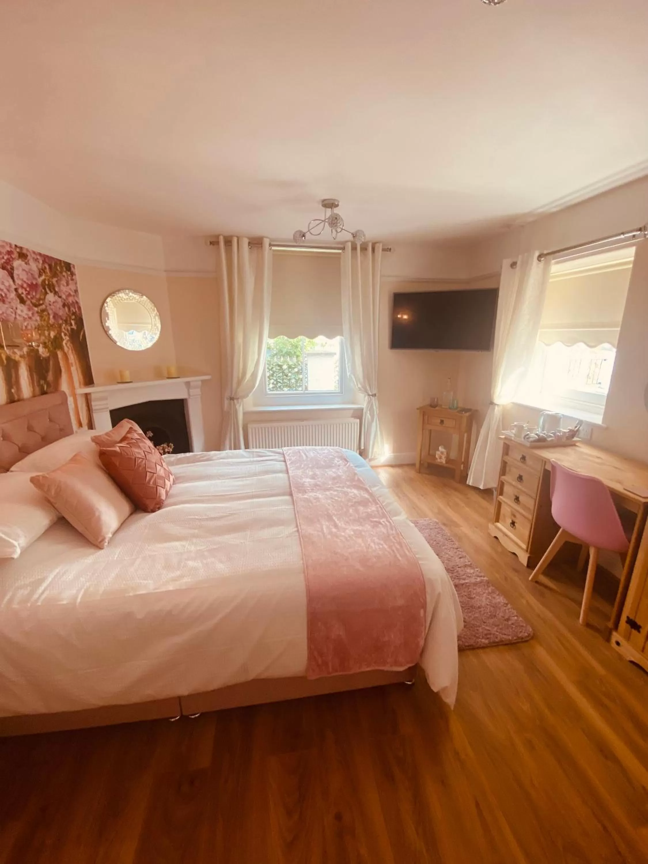 Bed in All Seasons Bed & Breakfast - Adults Only