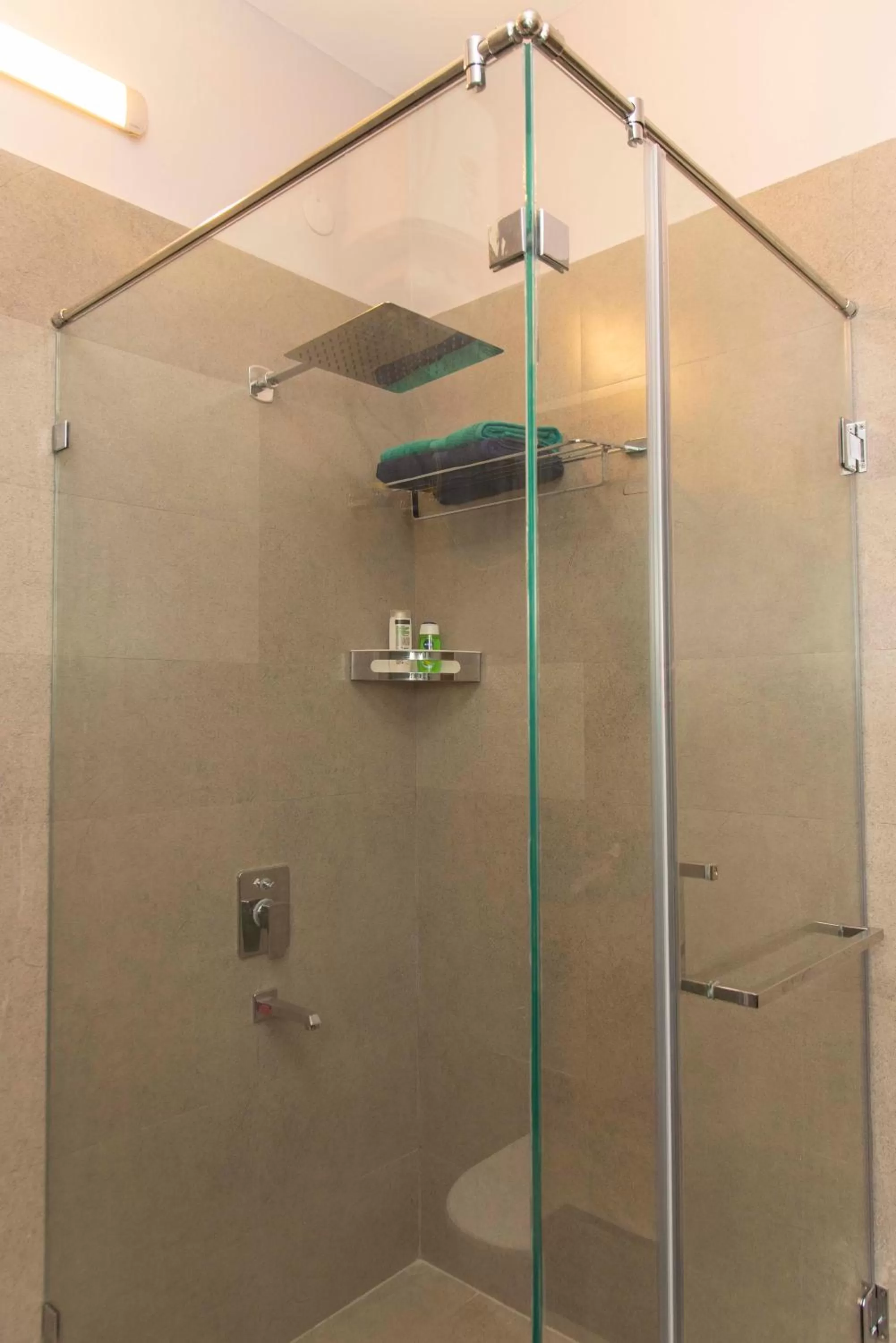 Bathroom in J's Nest