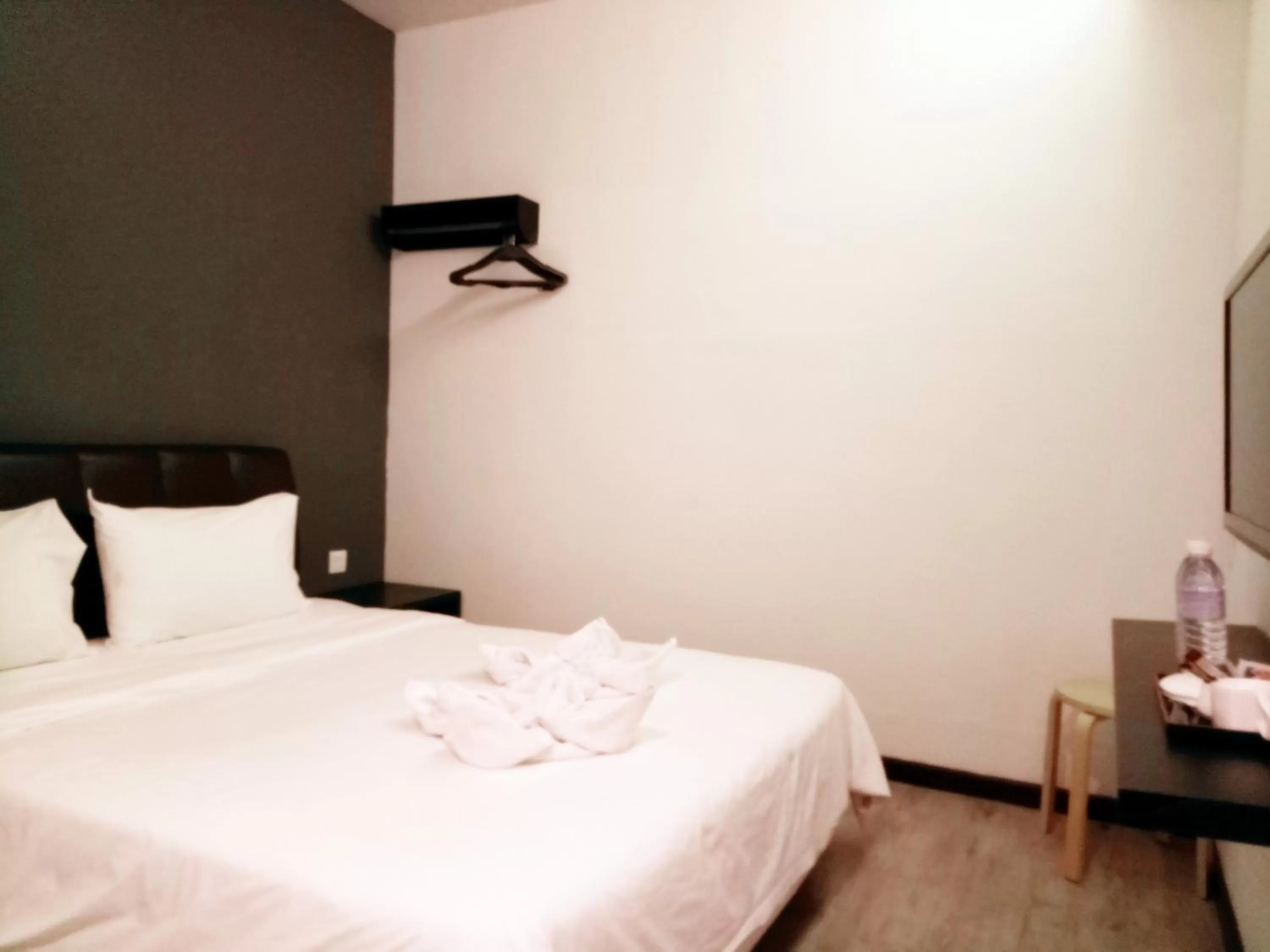 Bedroom, Bed in Sandy Hotel Malacca