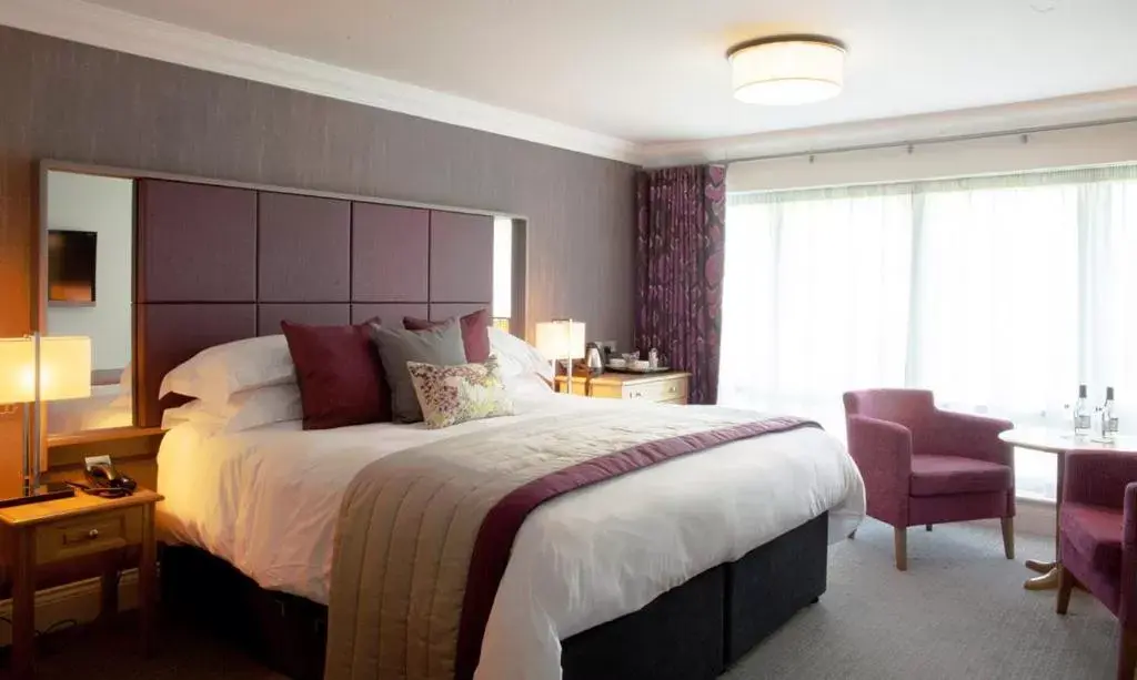 Executive Double Room with River View in Trout Hotel Executive Double Room with River View in Trout Hotel