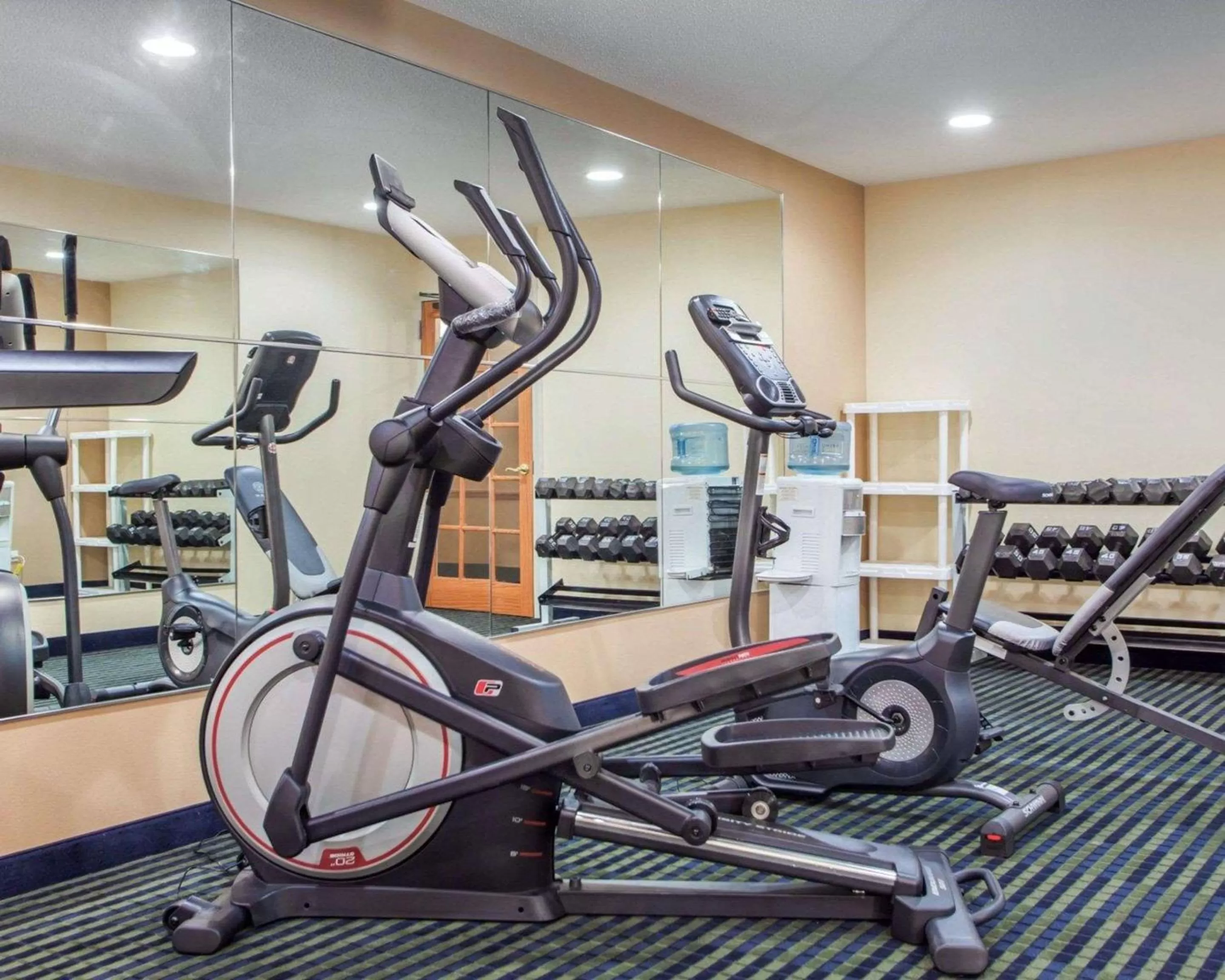 Fitness centre/facilities in Quality Inn Ottawa near Starved Rock State Park