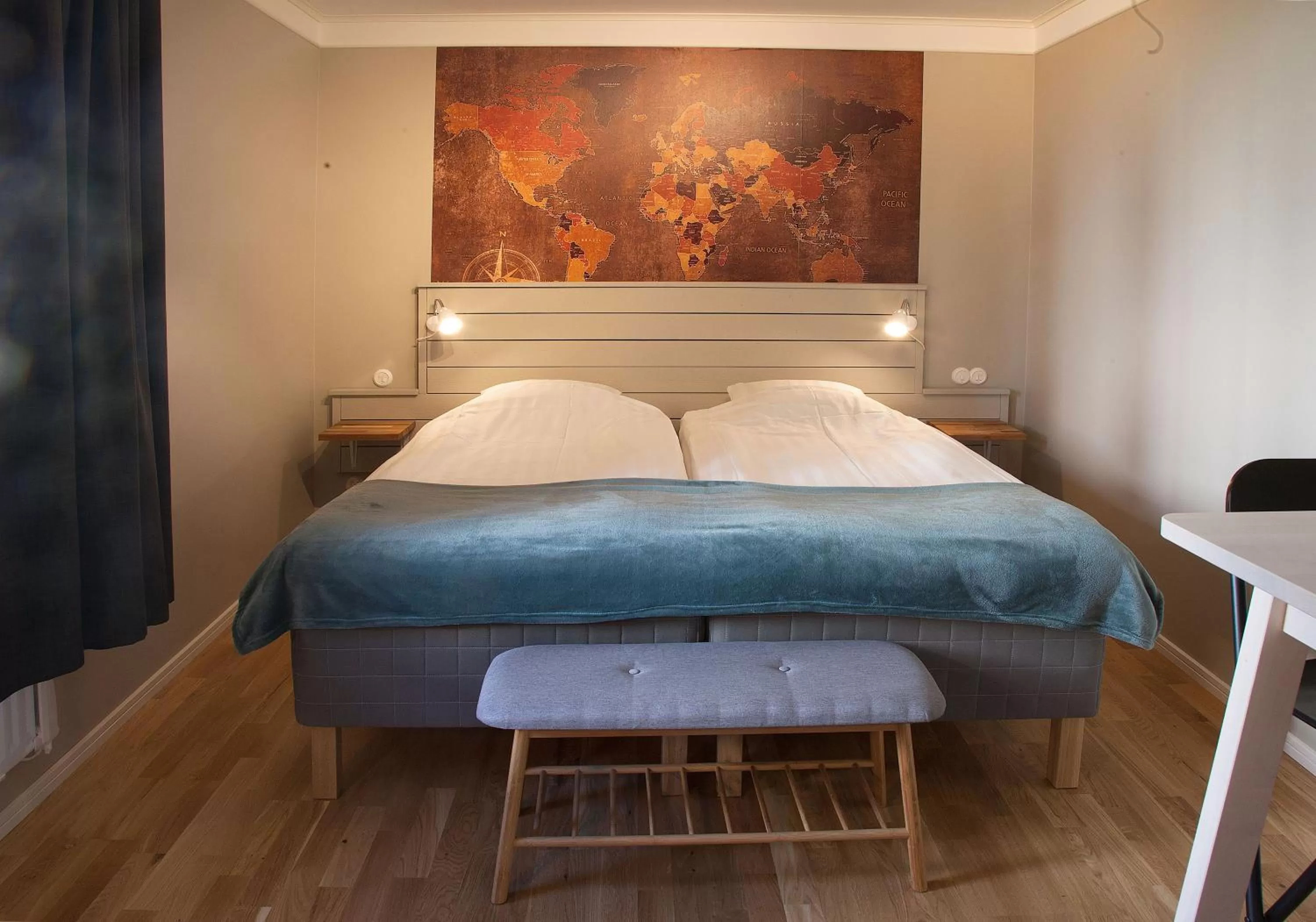 Photo of the whole room, Bed in Södra Hotellet