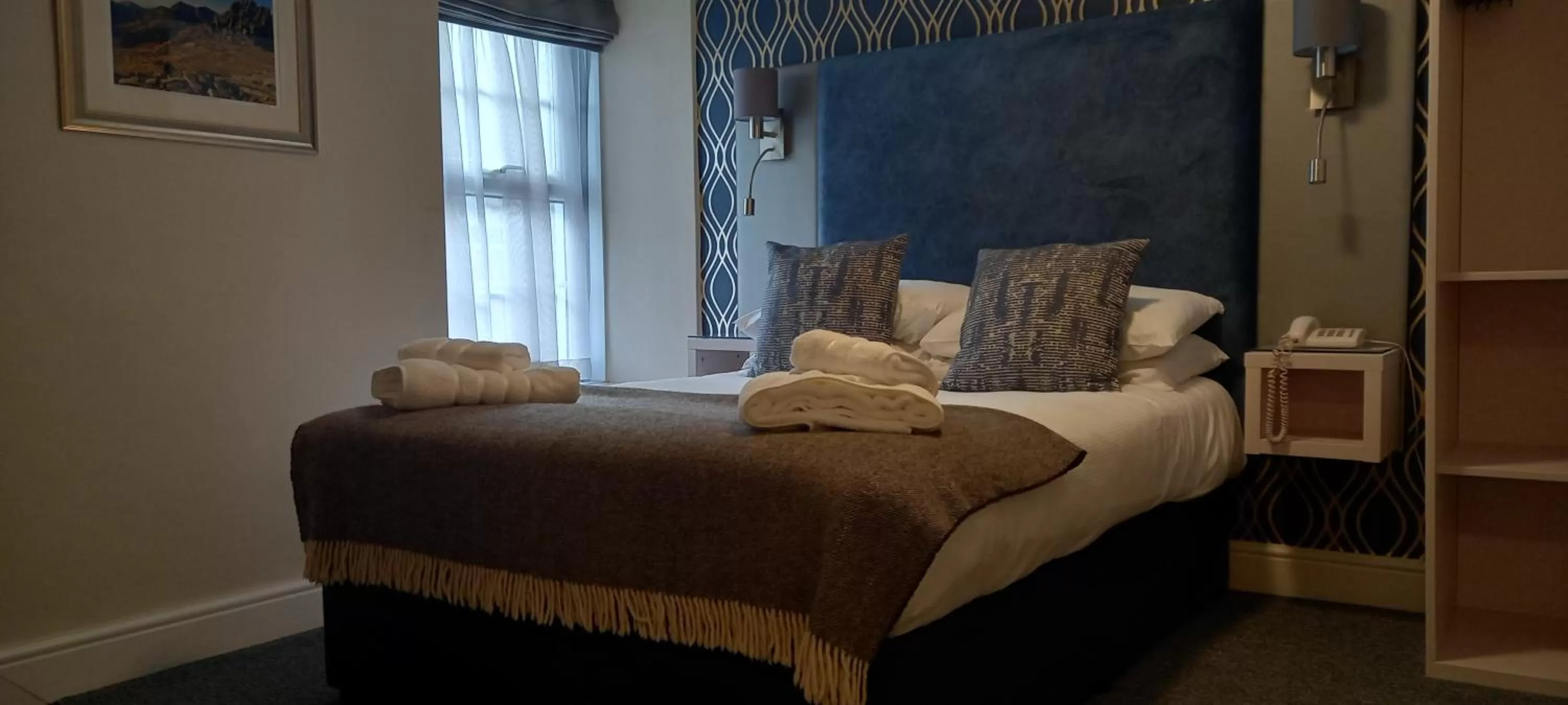 Bedroom, Bed in Royal Sportsman Hotel