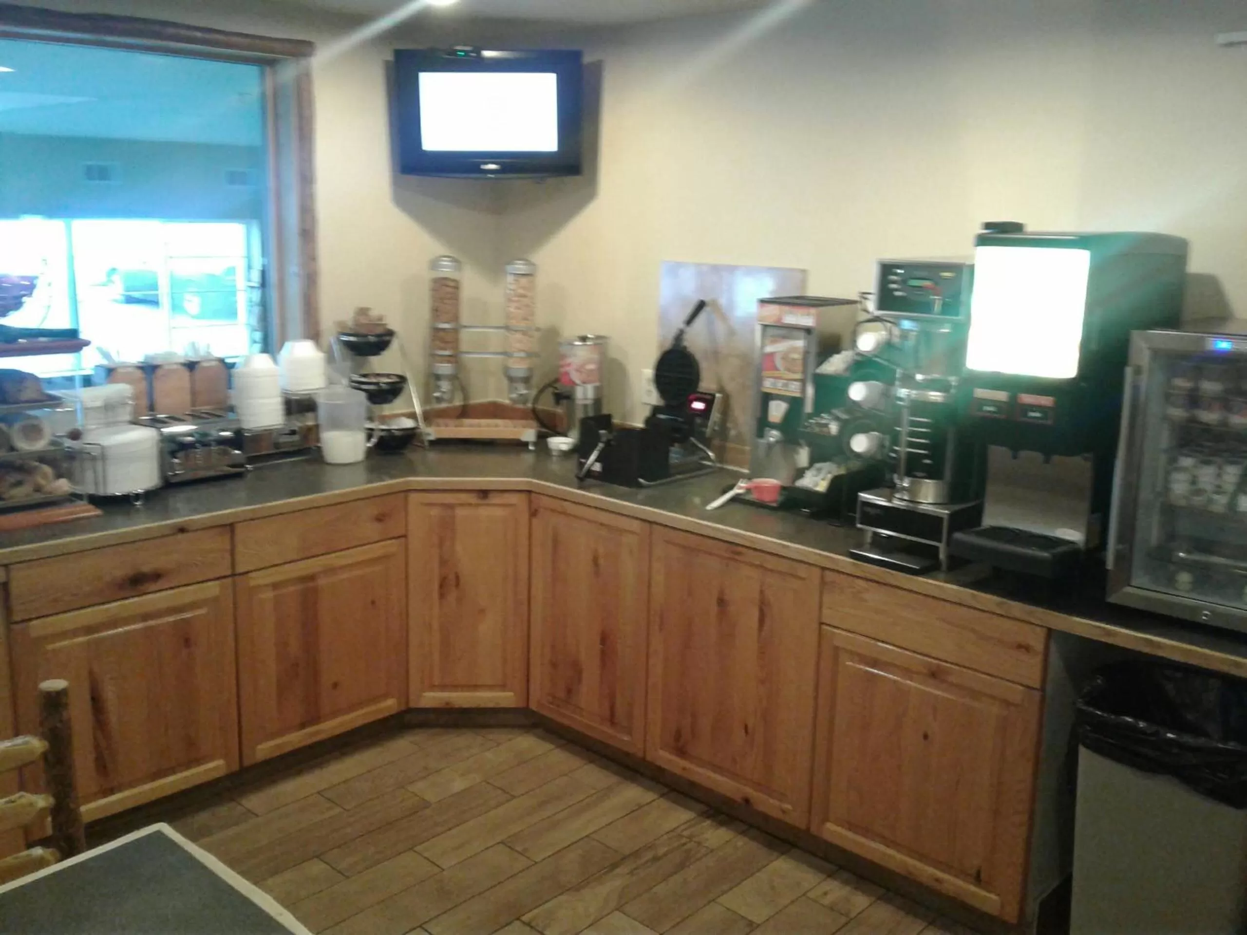 Breakfast in Microtel Inn & Suites by Wyndham Bozeman