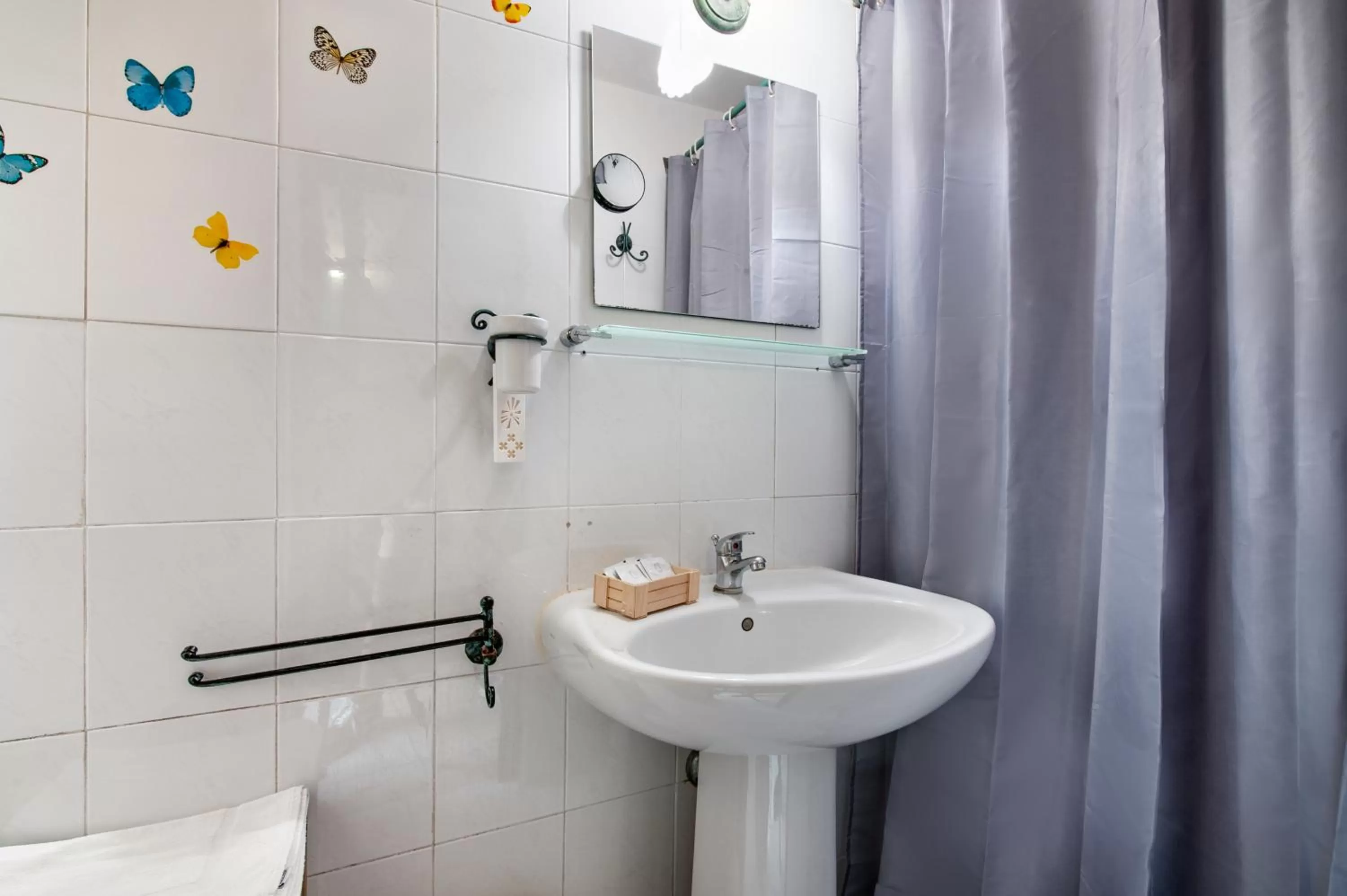 Shower in Antiche Volte B&B