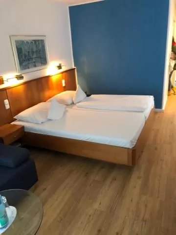 Bed in Seminar- und Urlaubshotel Schulz