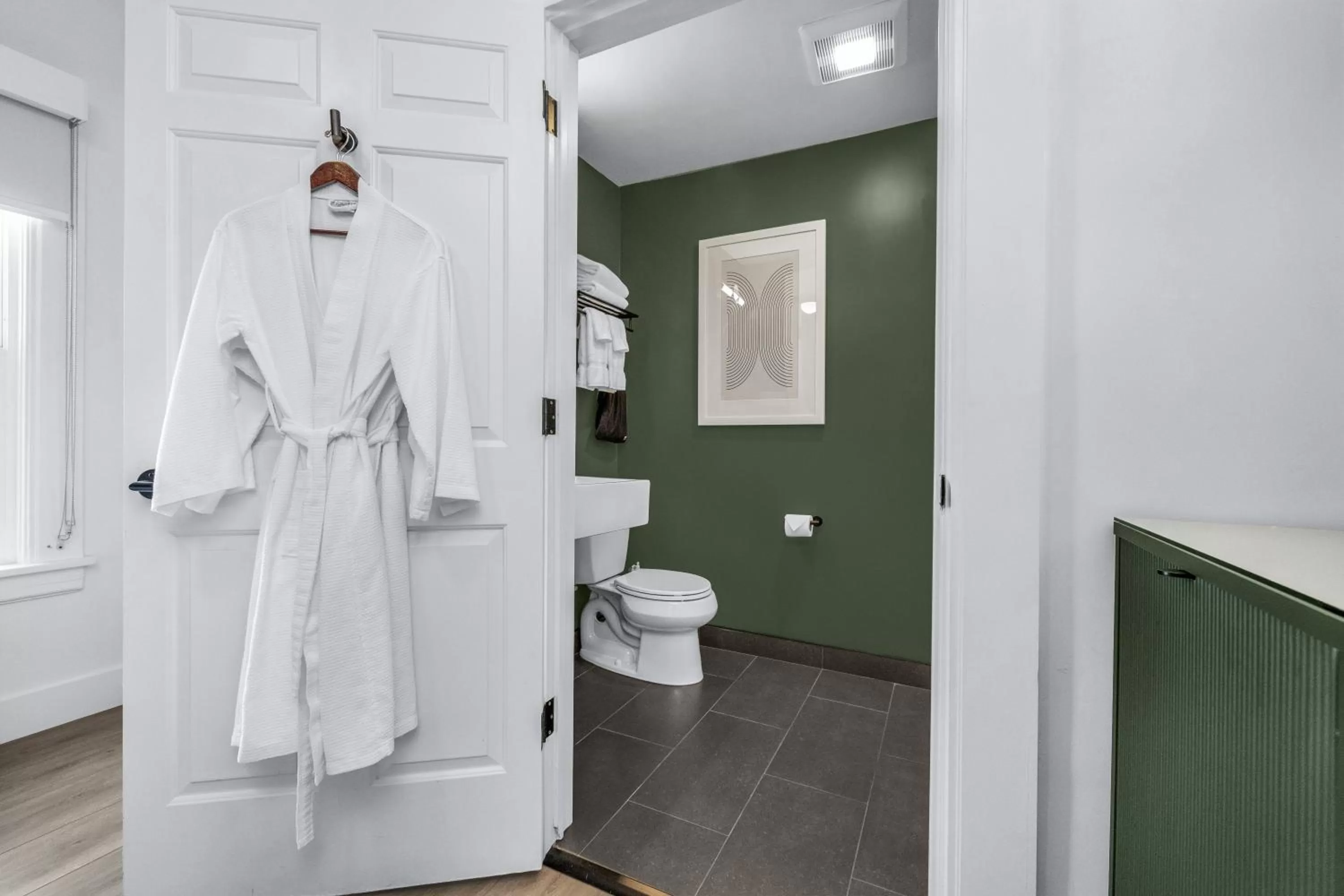 Bathroom in Nob Hill Hotel