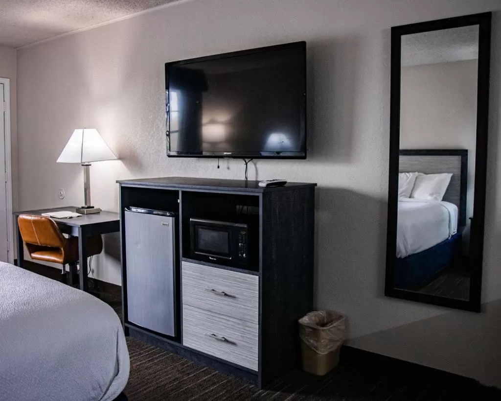 Bed in Salt Creek Lodge