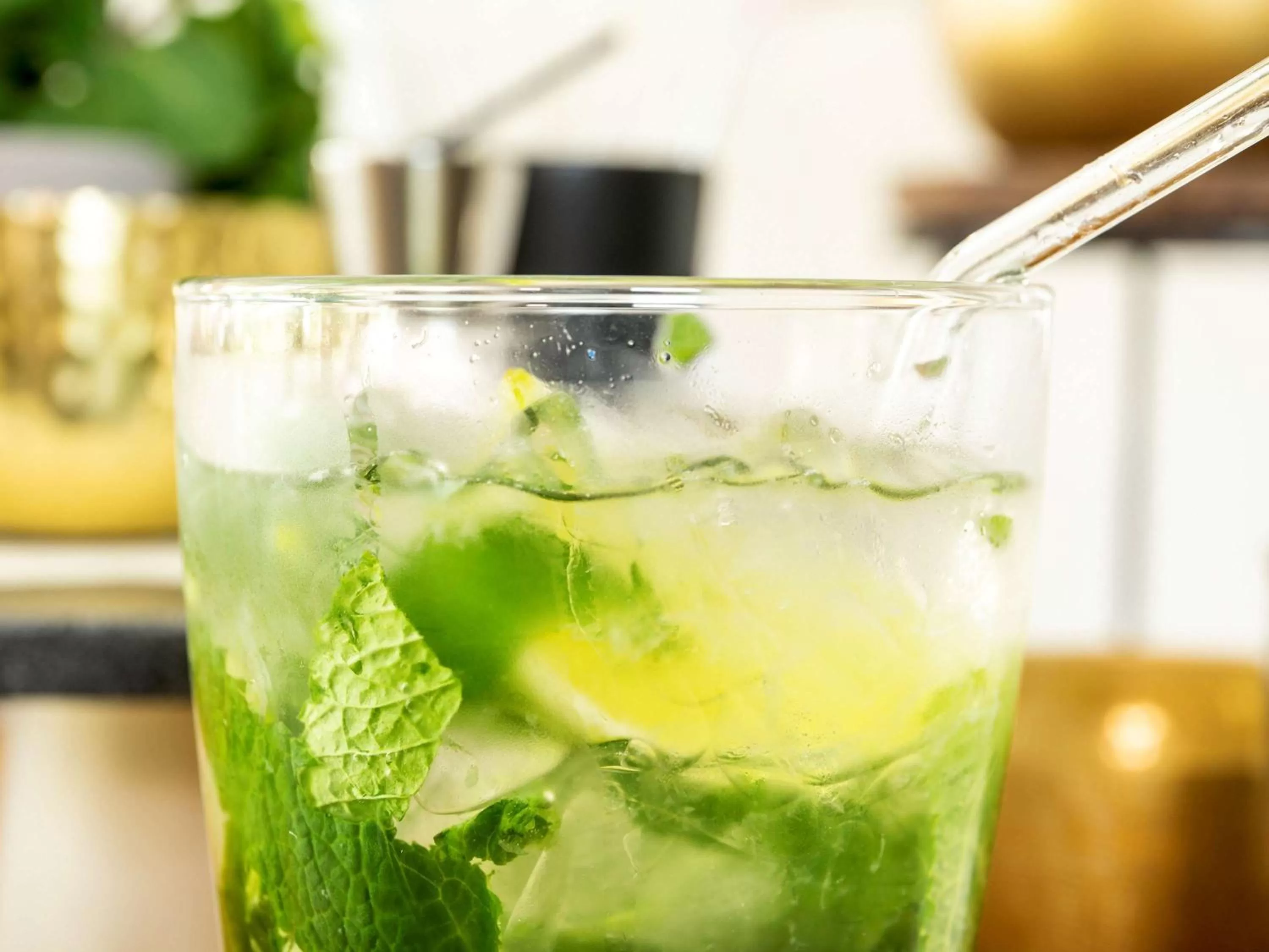 Lounge or bar in ibis Styles Delft City Centre