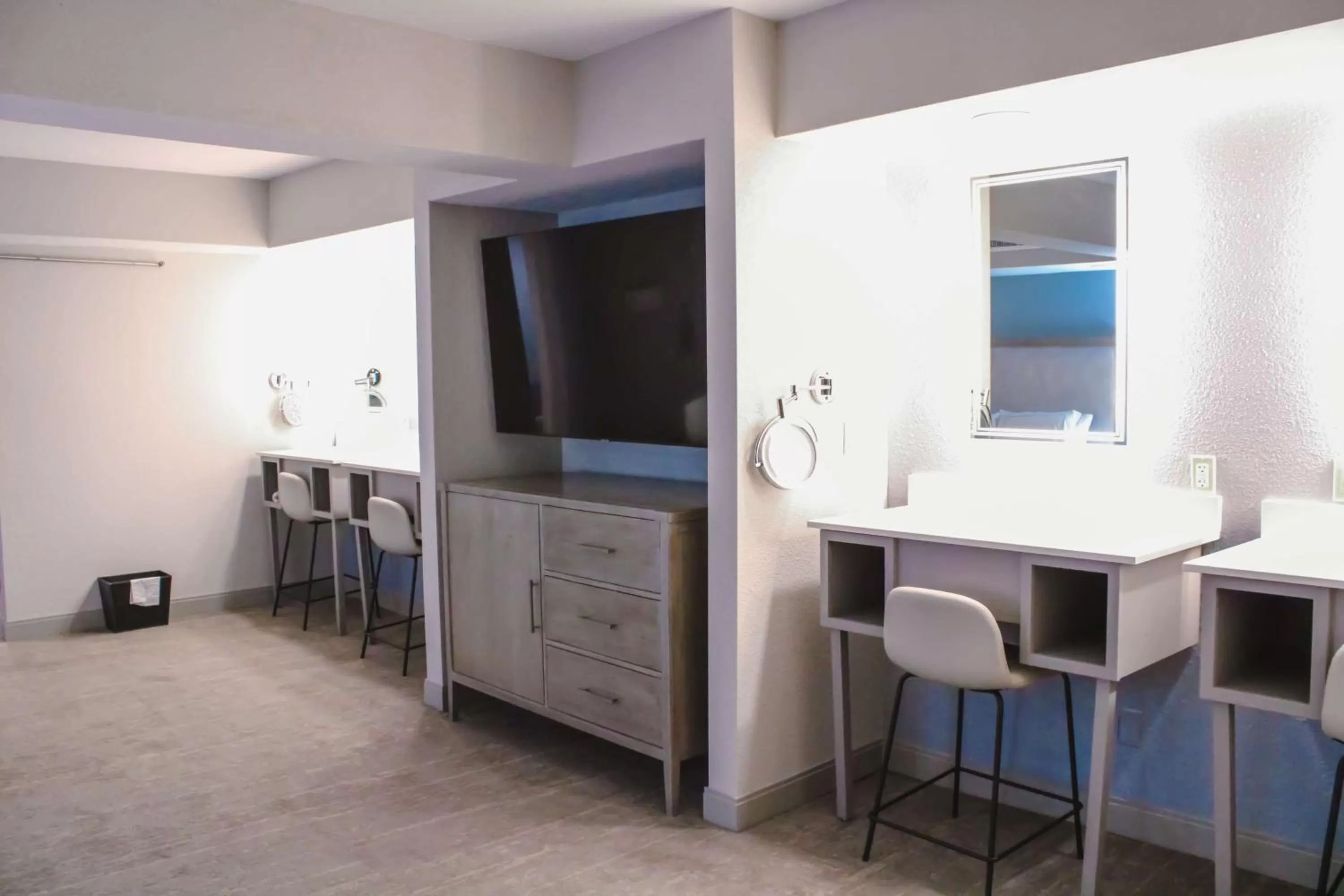 Bedroom in Doubletree by Hilton Phoenix Mesa