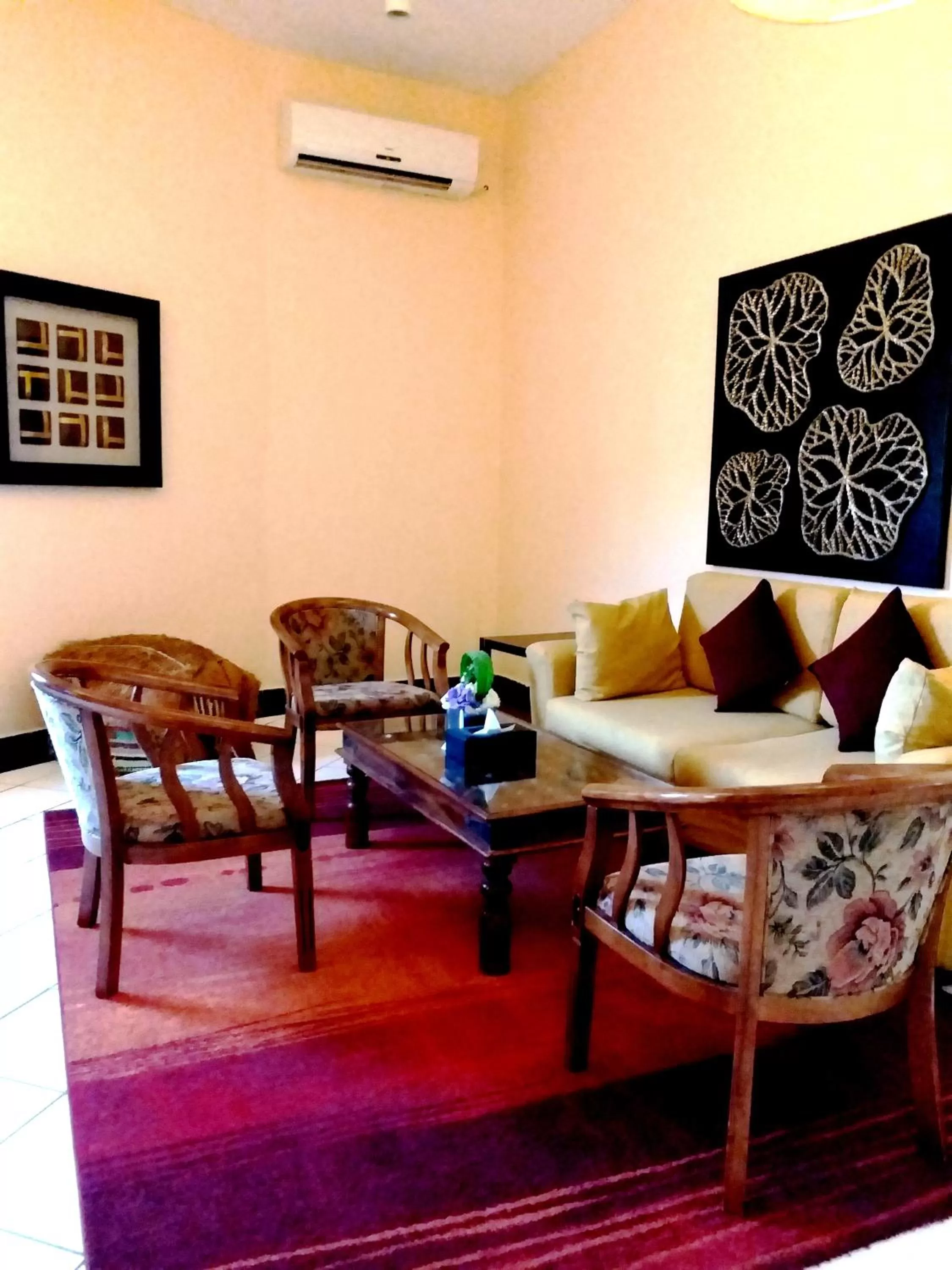 Living room in Les Acacias Hotel Djibouti