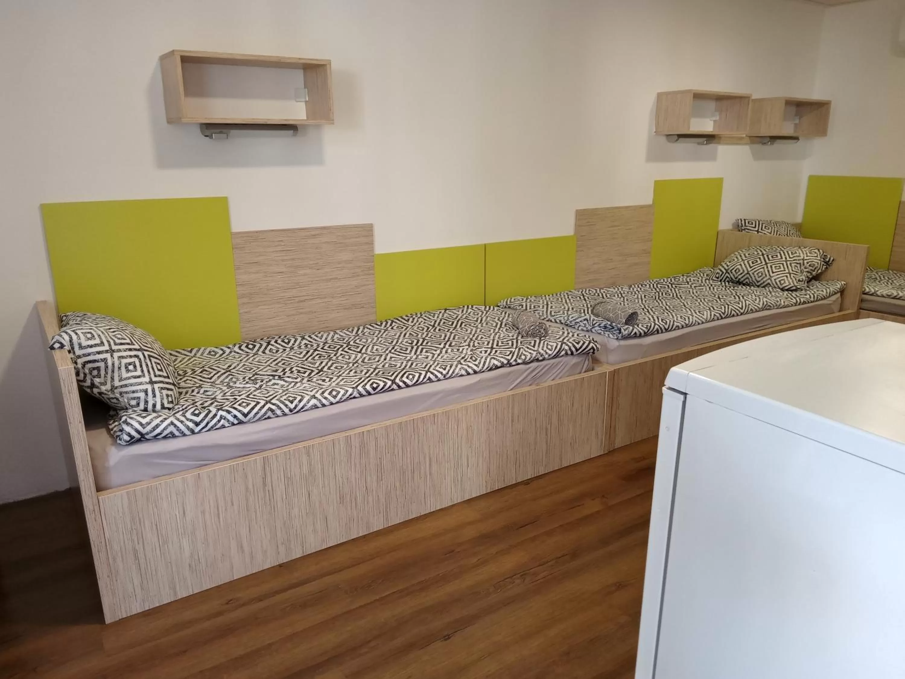 Kitchen/Kitchenette in Tiszaliget Apartman és Szálló