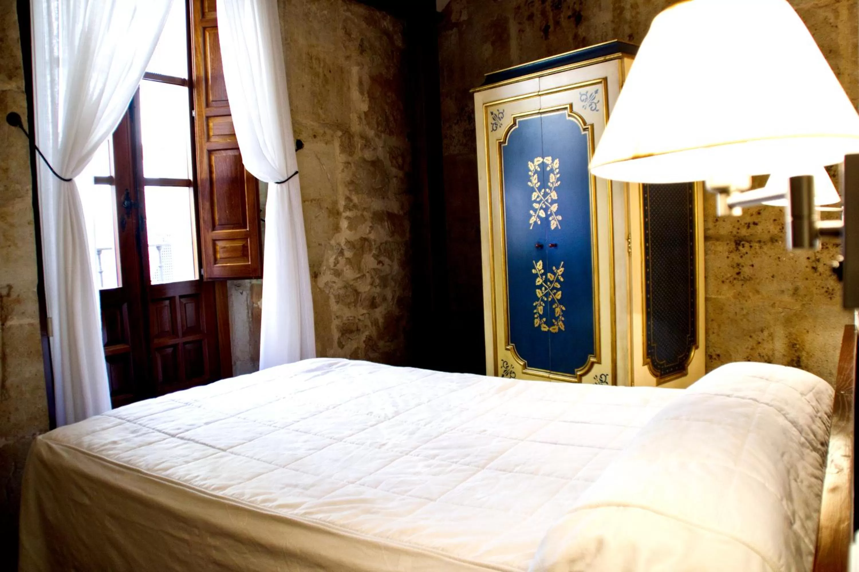 Bedroom, Bed in Hotel Microtel Placentinos